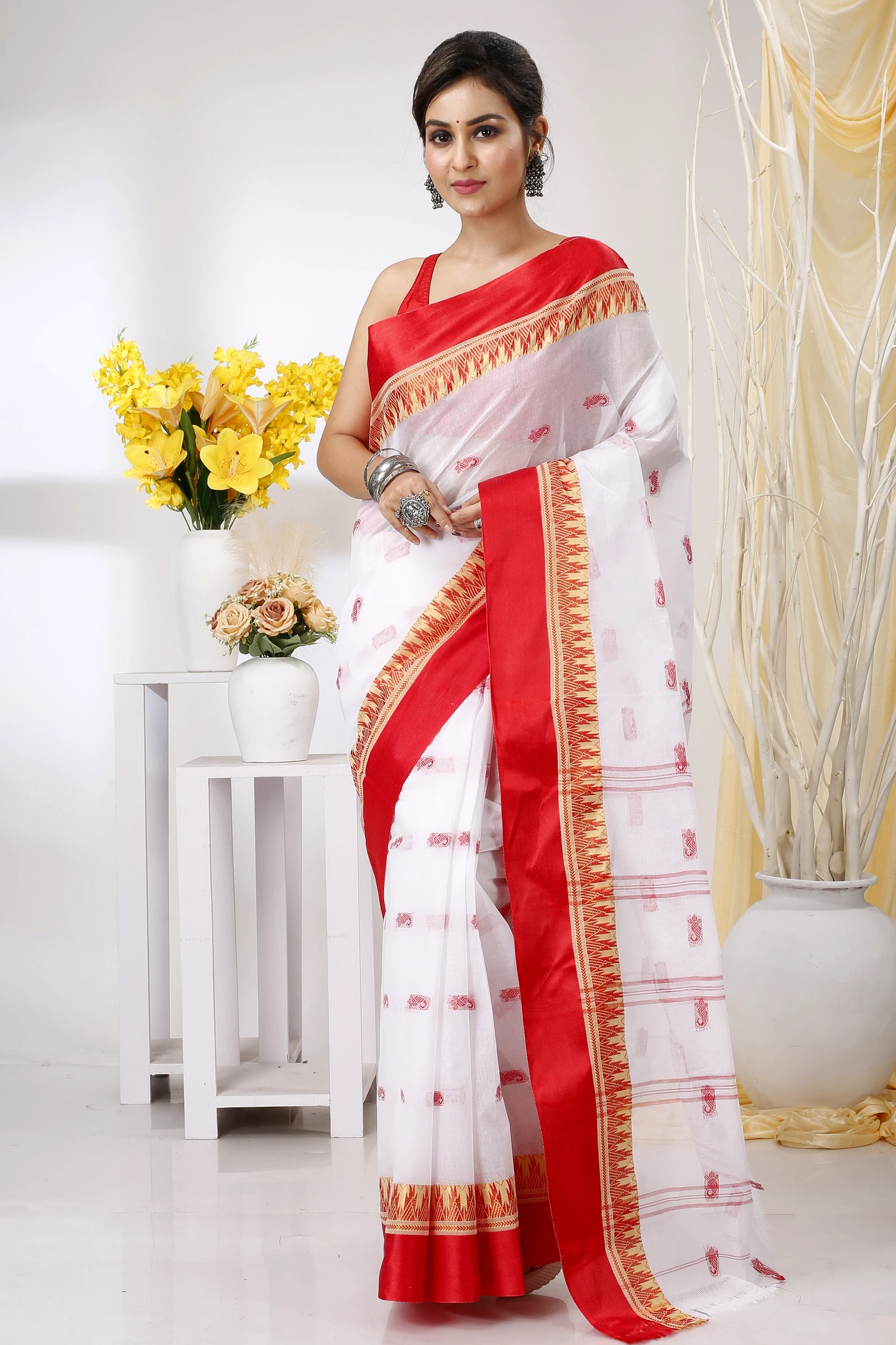White Red Pure Cotton Lagan Tant Saree (1424)