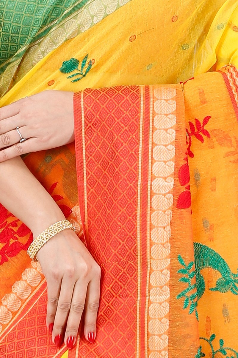 Yellow Red Pure Cotton Embi Ganga Moyur Tant Embroidery (1447)