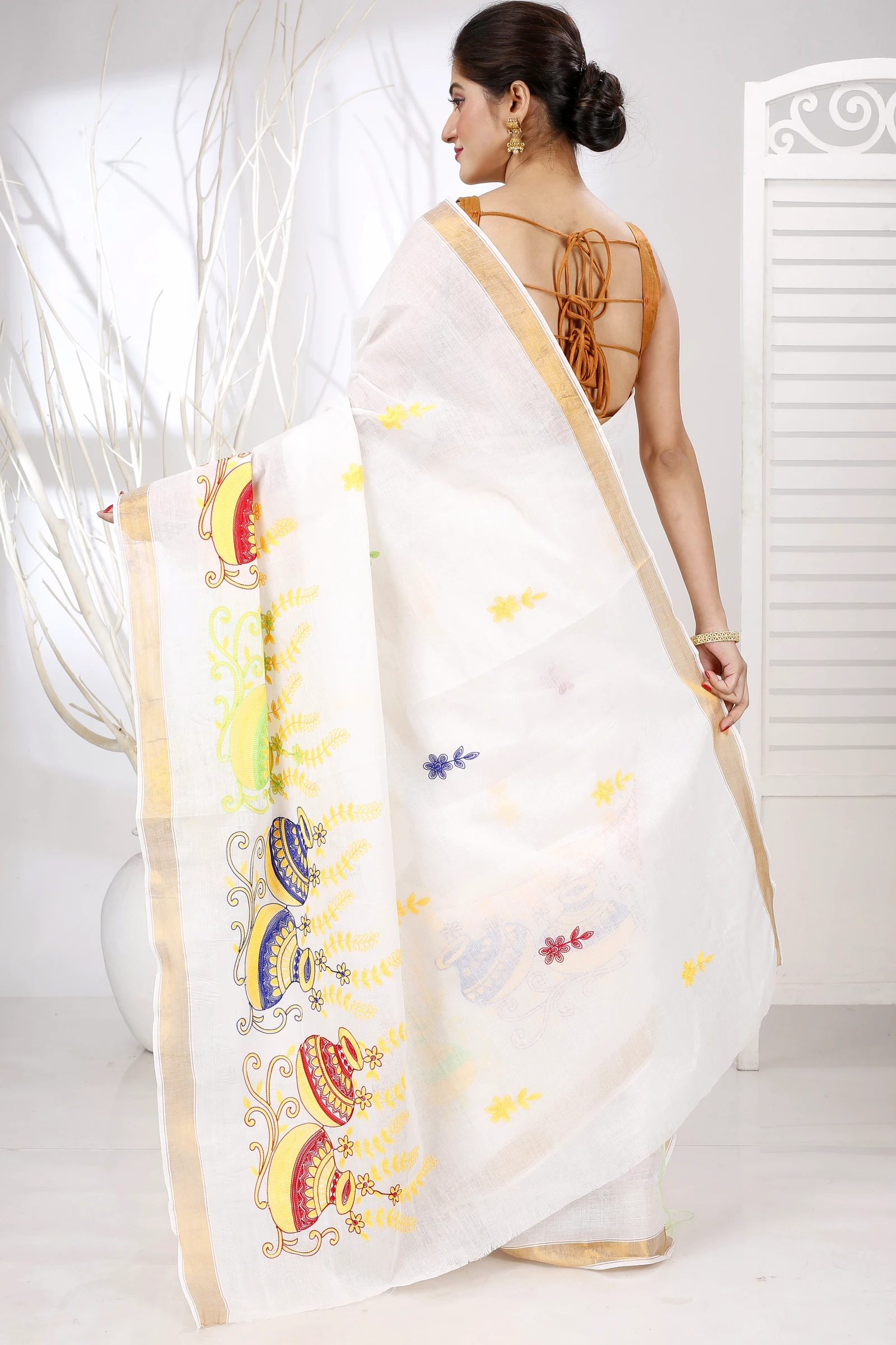 Multy Pure Cotton Leo Tant Embroidery (1453)