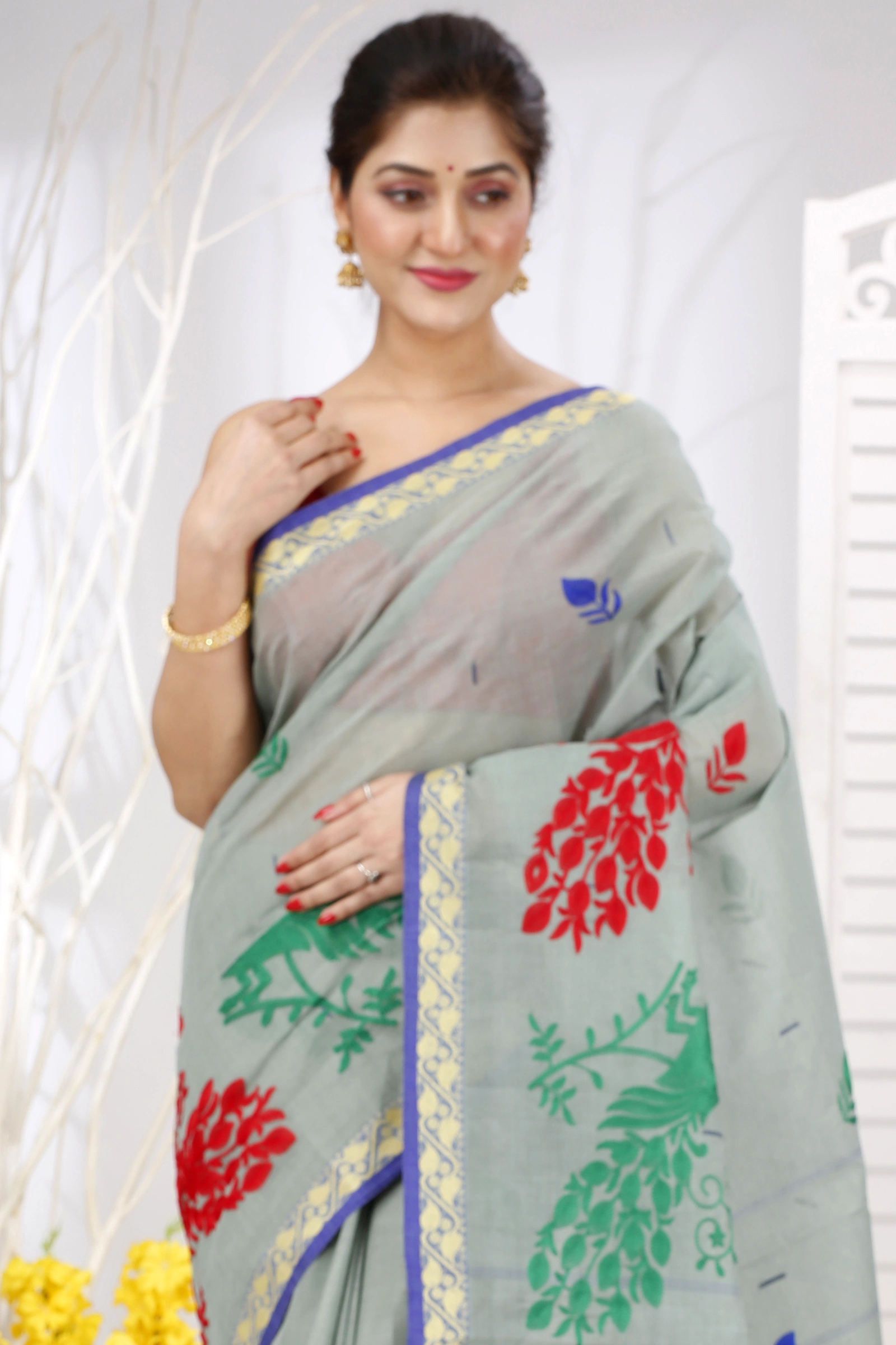 Light Grey Pure Cotton Embi Gaela Moyur Tant Embroidery (1464)