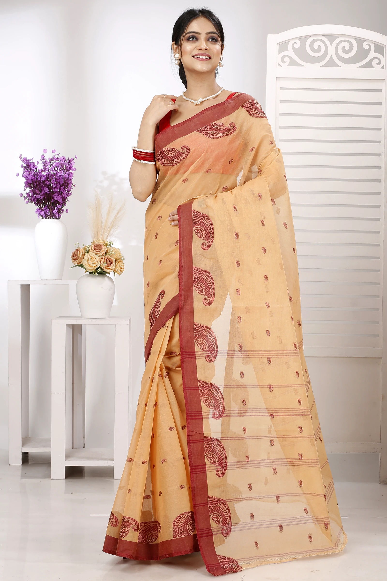 Cream Pure Cotton Epto Shonko Tant Saree (1476)