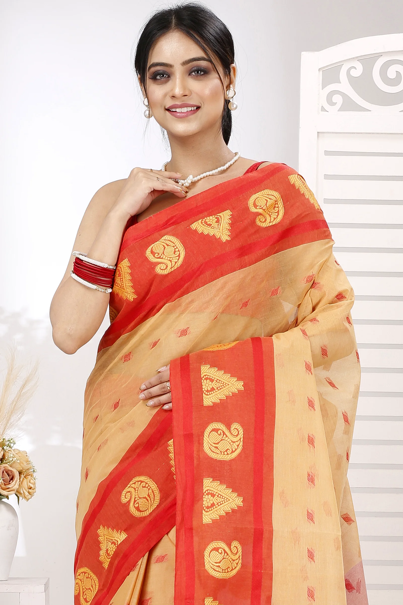 Light Yellow Pure Cotton Emma Border Tant Saree (1482)
