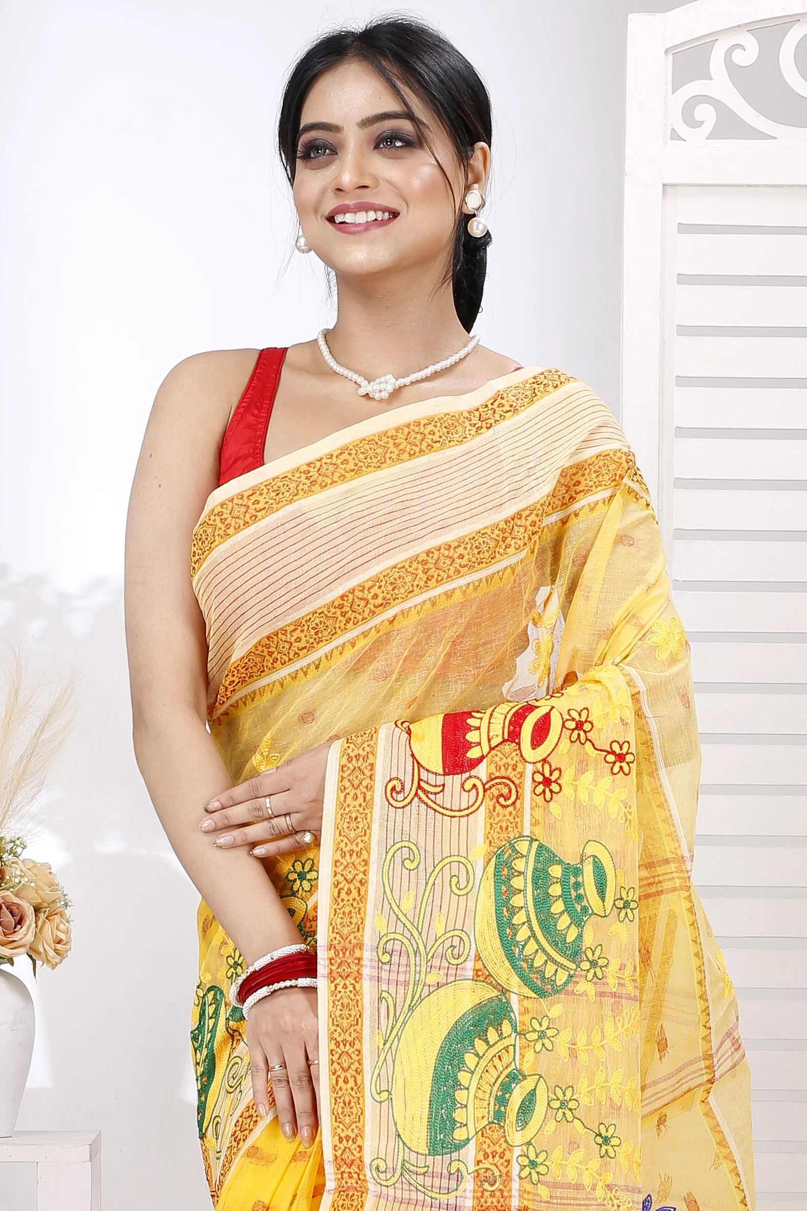 Yellow Pure Cotton Embi Debdash Ghot Tant Embroidery (1498)