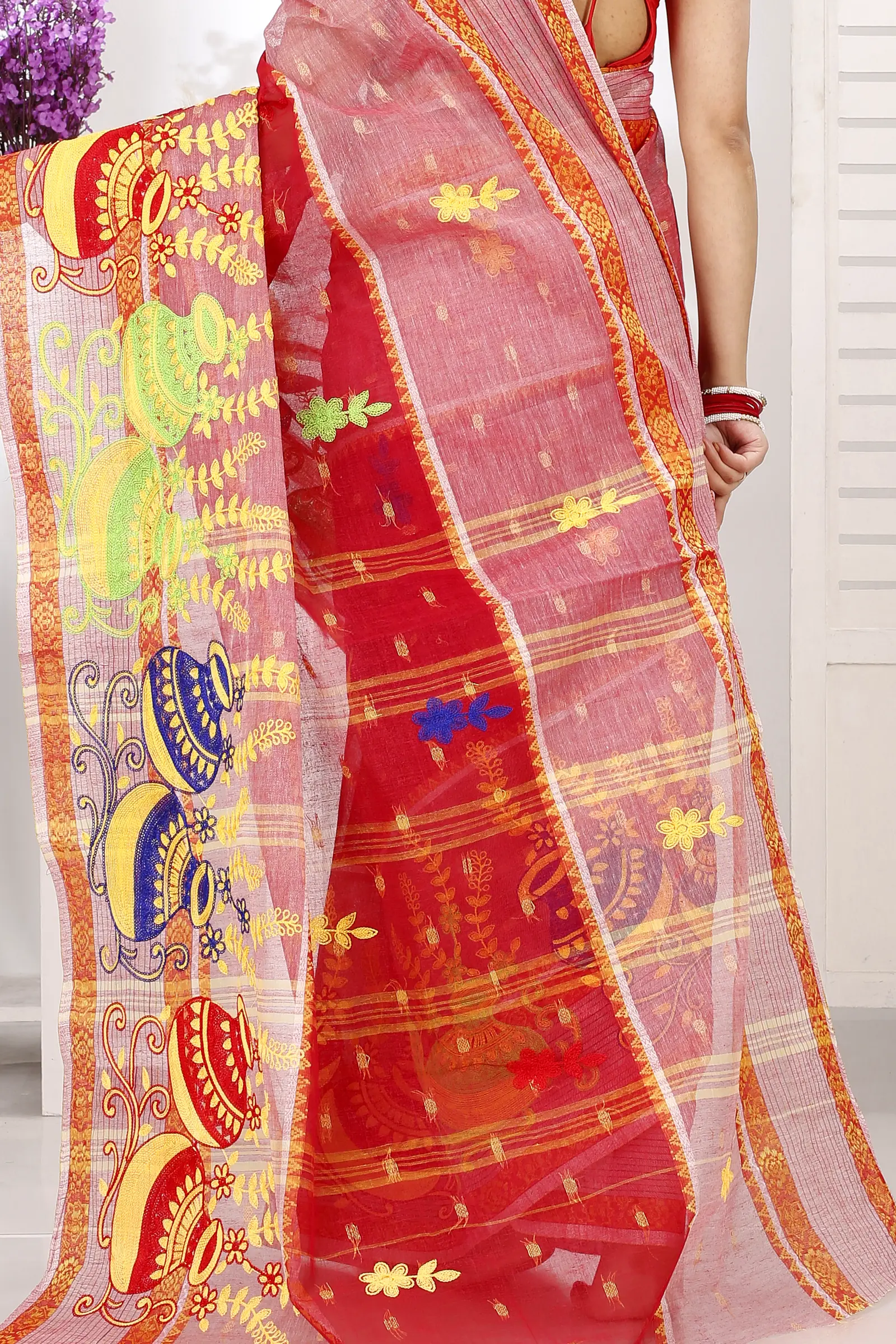 Red Pure Cotton Embi Debdash Ghot Tant Embroidery (1502)