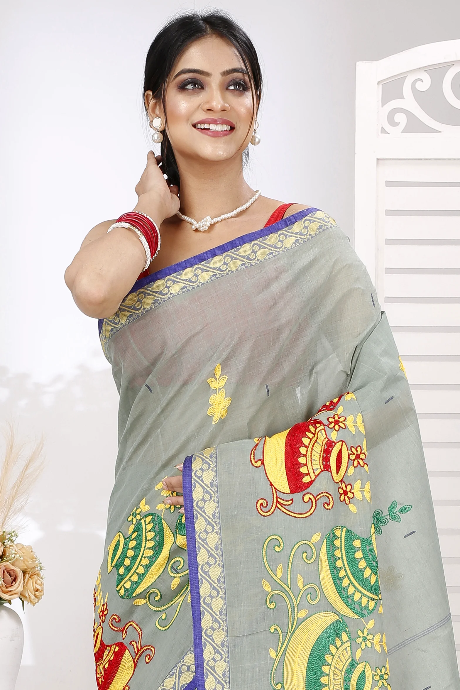 Light Grey Pure Cotton Embi Gaela Ghot Tant Embroidery (1506)