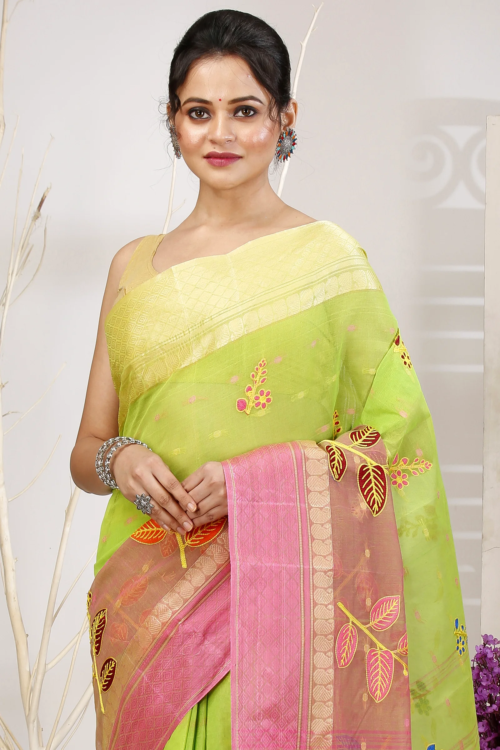 Light Green Pure Cotton Embi Ganga Pata Tant Embroidery (1517)