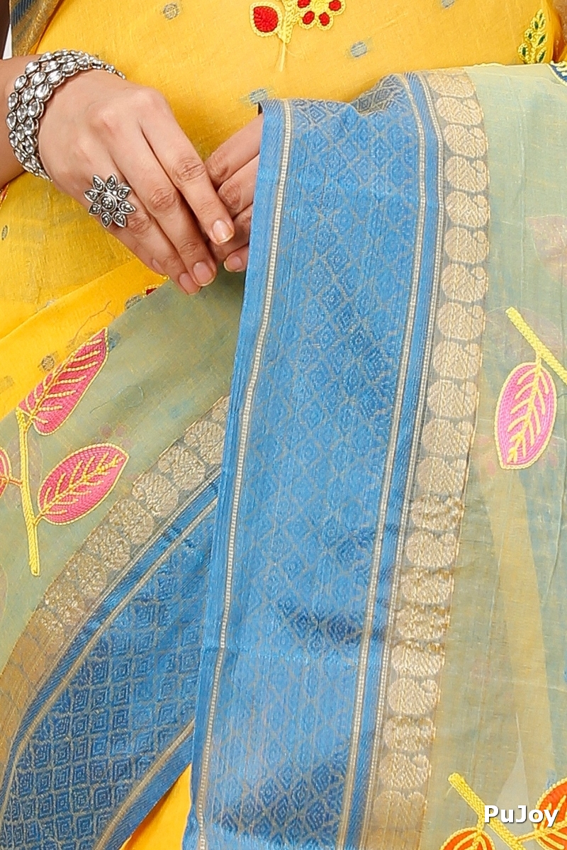 Light Yellow Pure Cotton Embi Ganga Pata Tant Embroidery (1518)