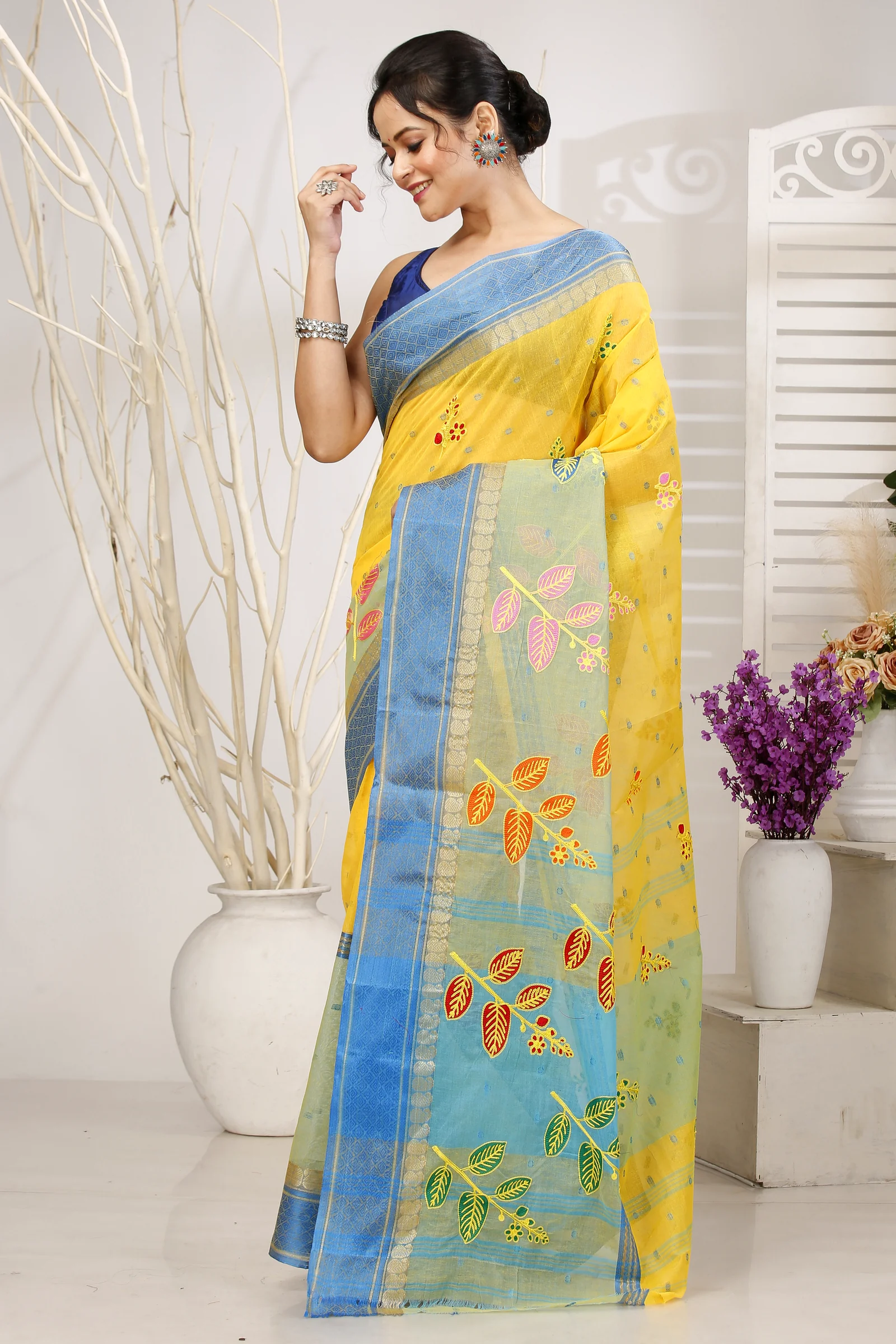 Light Yellow Pure Cotton Embi Ganga Pata Tant Embroidery (1518)