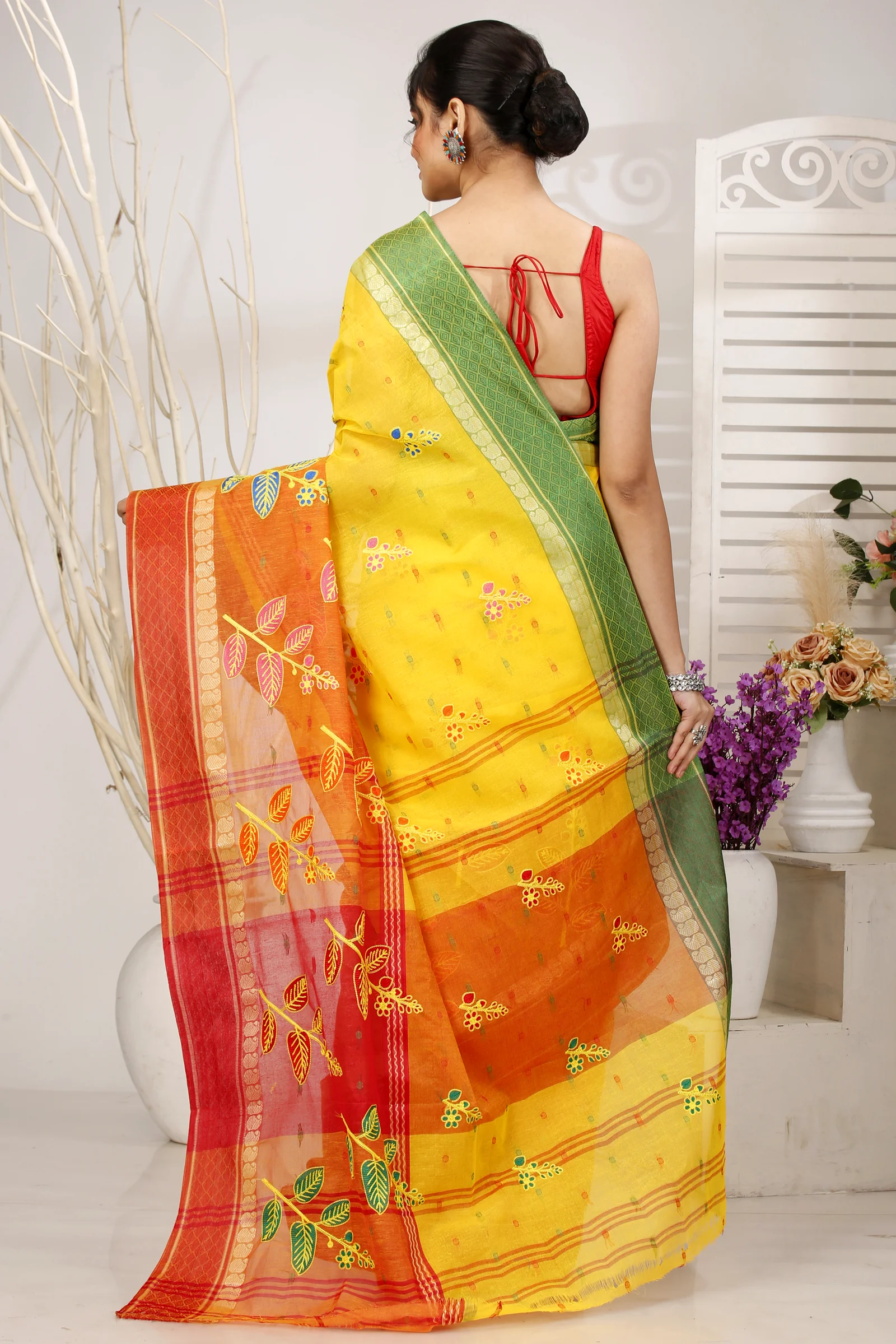 Yellow Red Pure Cotton Embi Ganga Pata Tant Embroidery (1519)