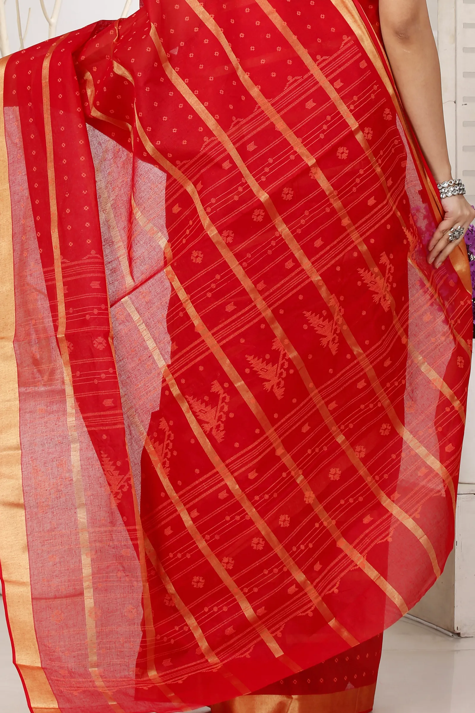 Red Pure Cotton Mera Tant Saree (1527)