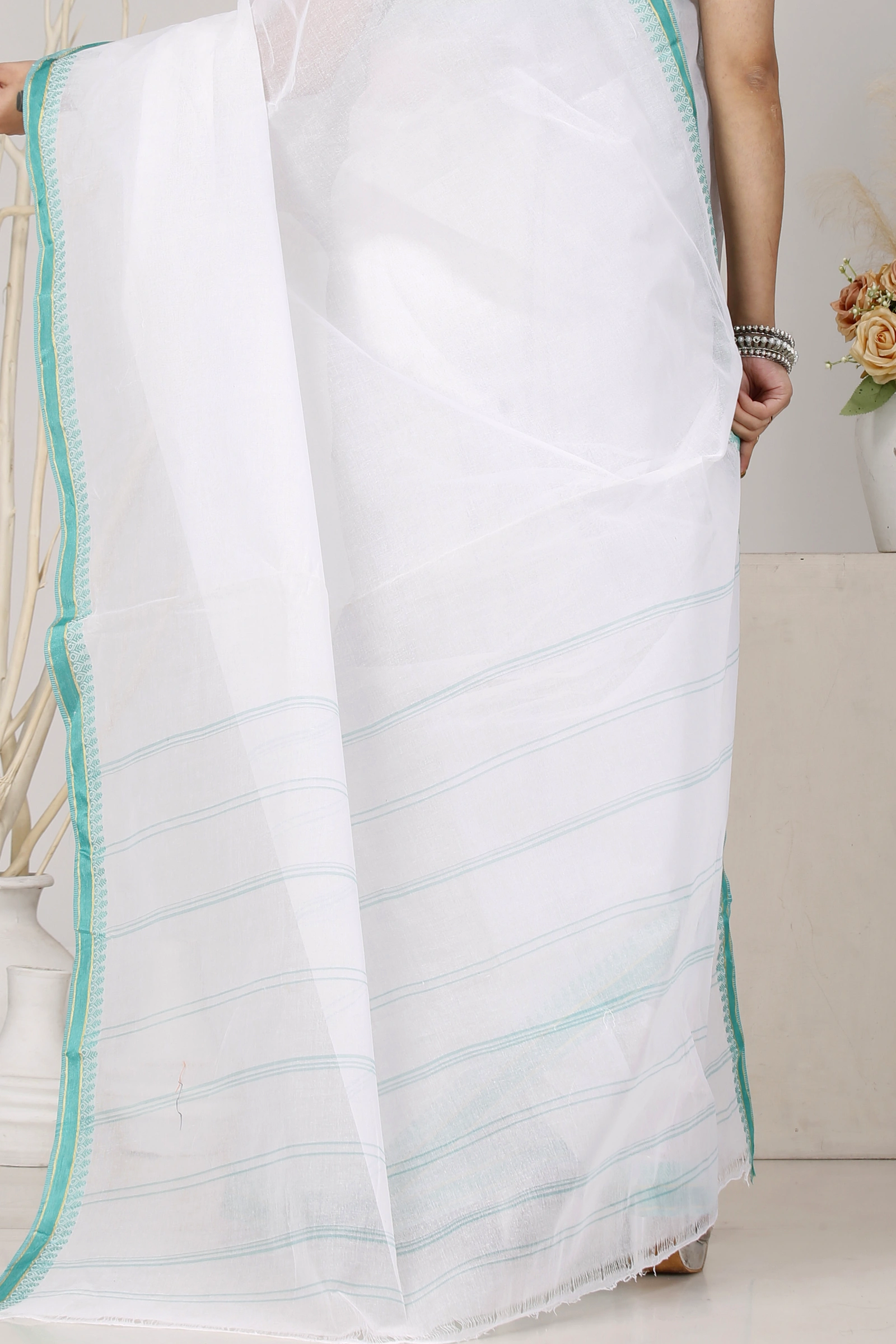 White Light Green Pure Cotton Subra Tant Saree (1552)
