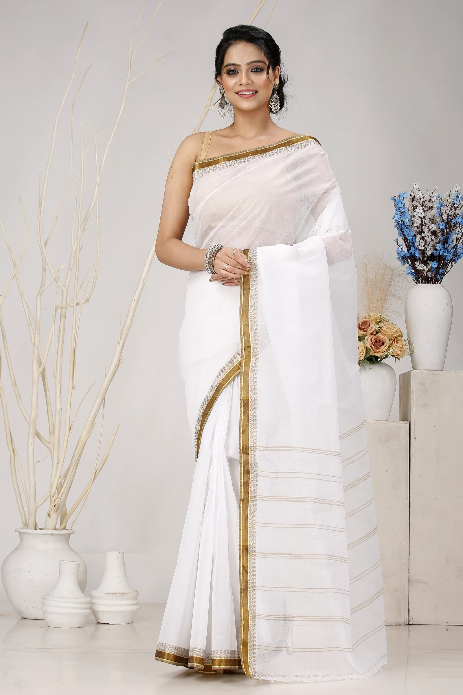 White Brown Pure Cotton Subra Tant Saree (1554)