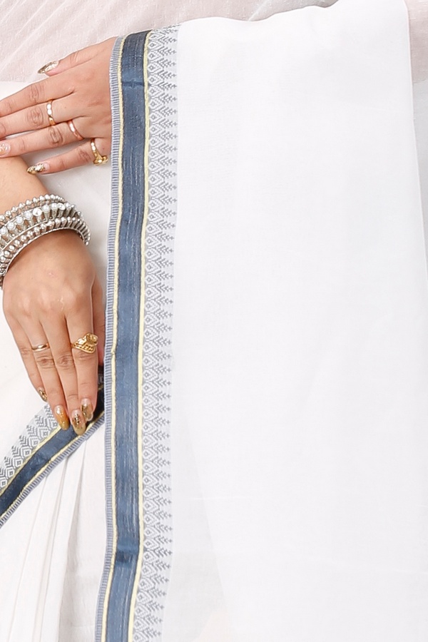 White Black Pure Cotton Subra Tant Saree (1555)