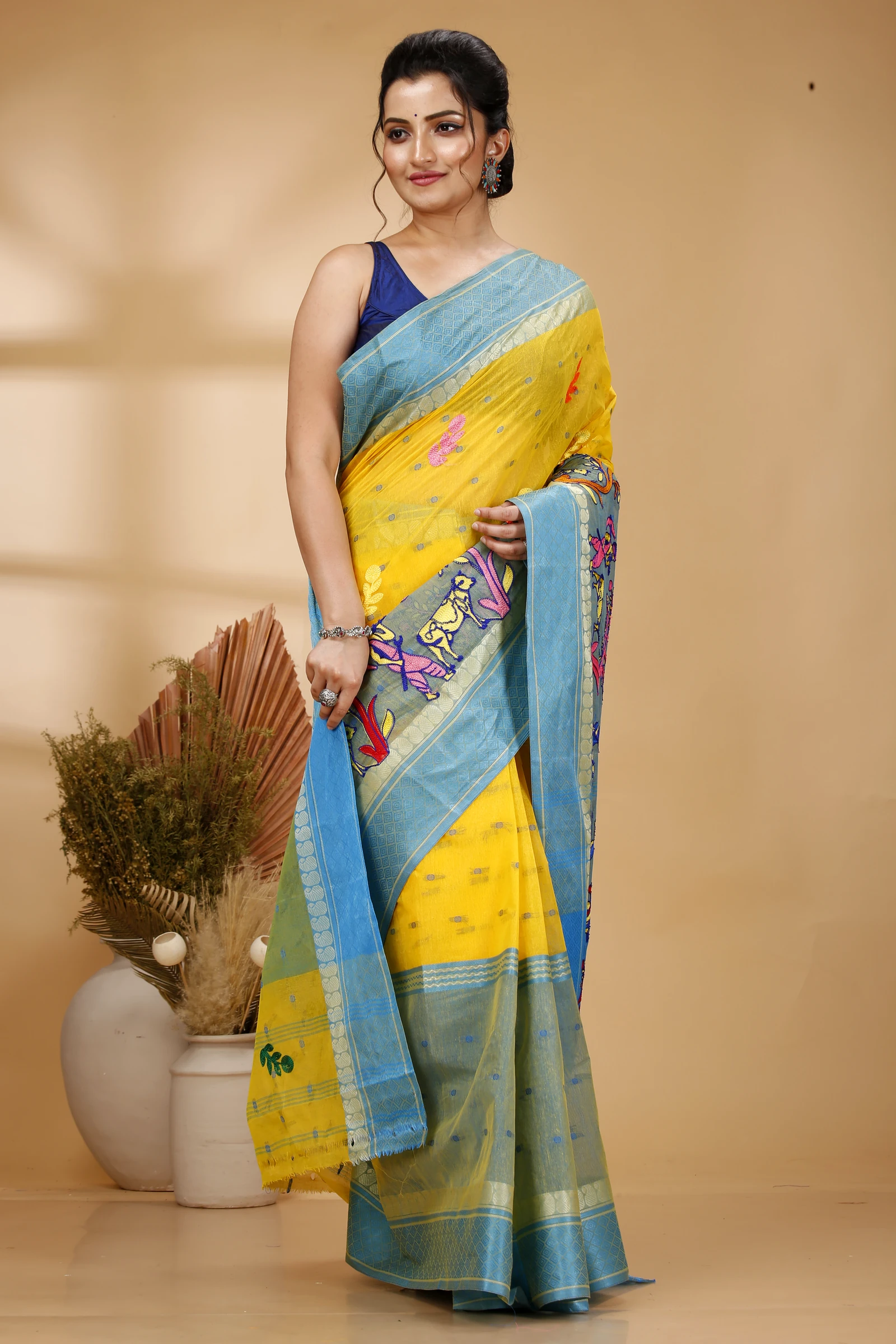 Light Yellow Pure Cotton Embi Ganga Agri Tant Embroidery (1568)