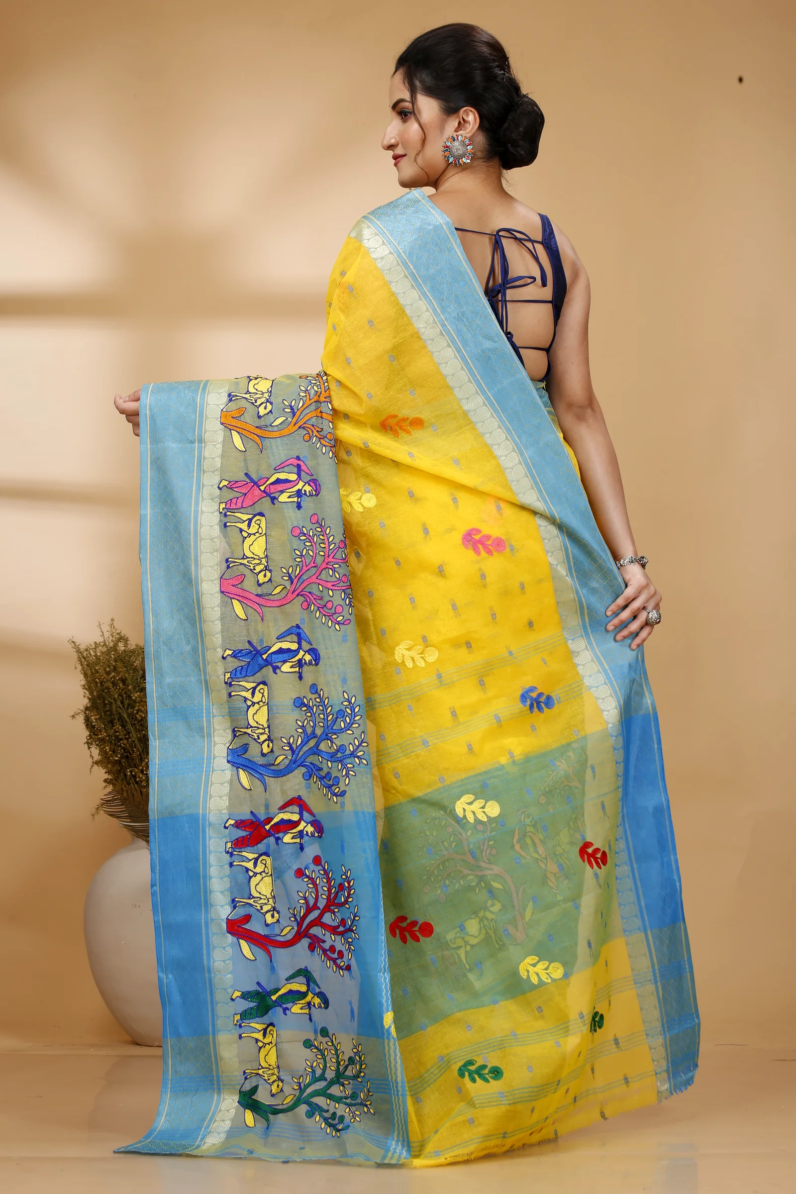 Light Yellow Pure Cotton Embi Ganga Agri Tant Embroidery (1568)