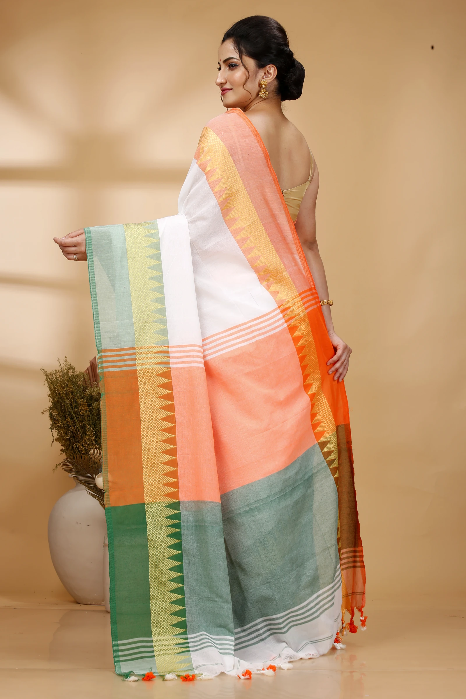 Multi-Coloured Pure Cotton Mala Hand Loom Saree (1574)