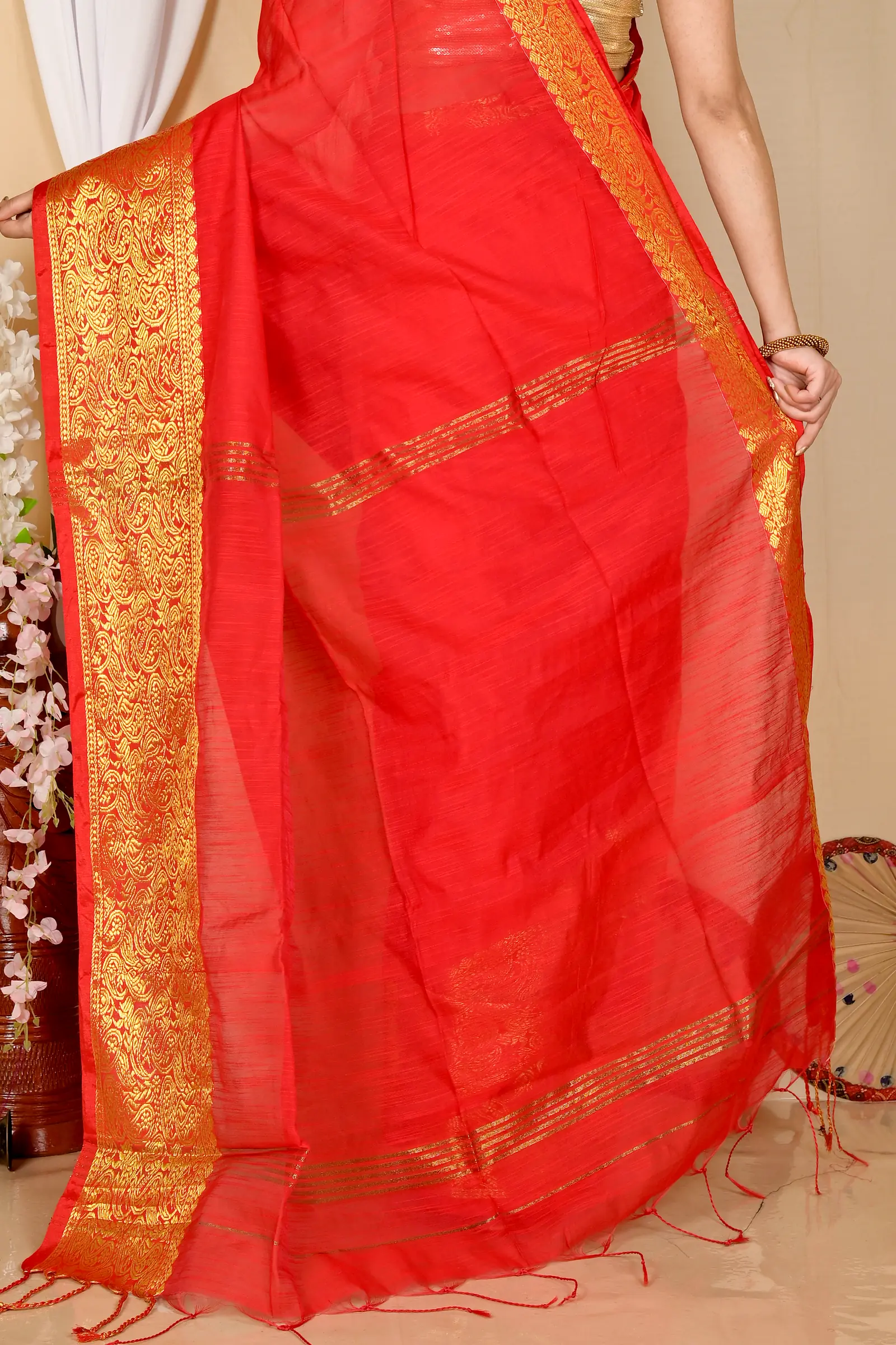 Red Cotton Silk Asta Hand Loom Saree (1585)