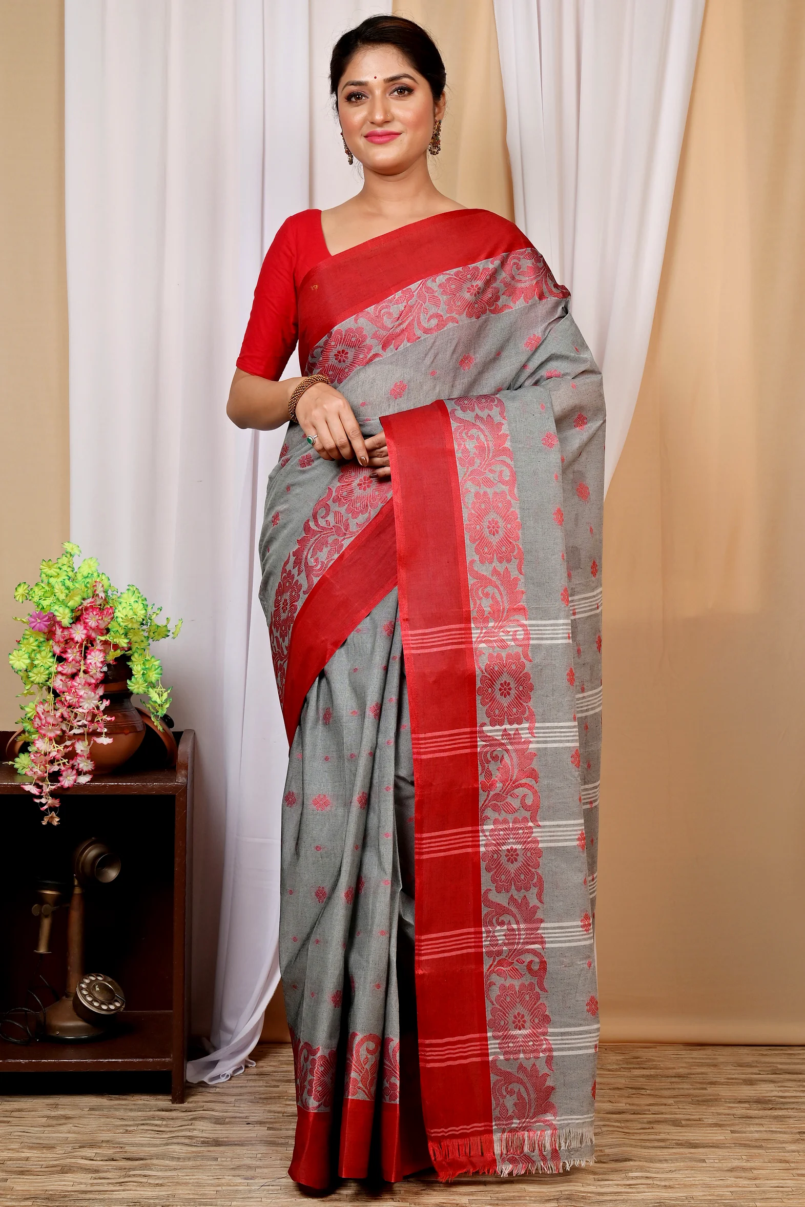 Grey Pure Cotton Heruka Tant Saree (1605)
