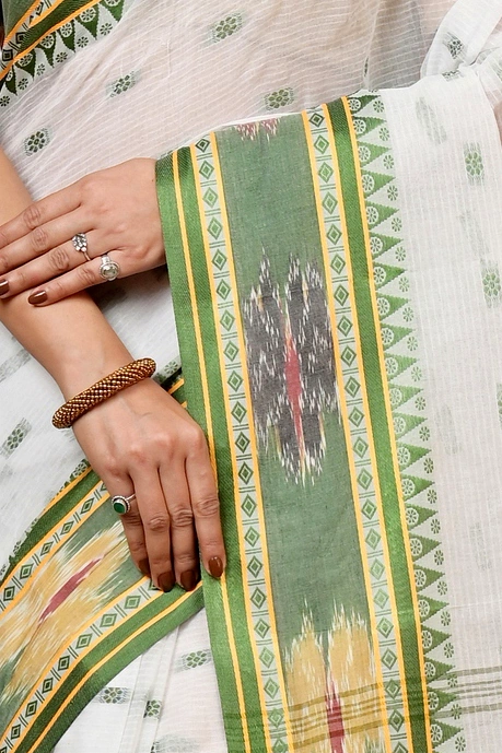 Green and White Pure Cotton Hema Tant Saree (1608)
