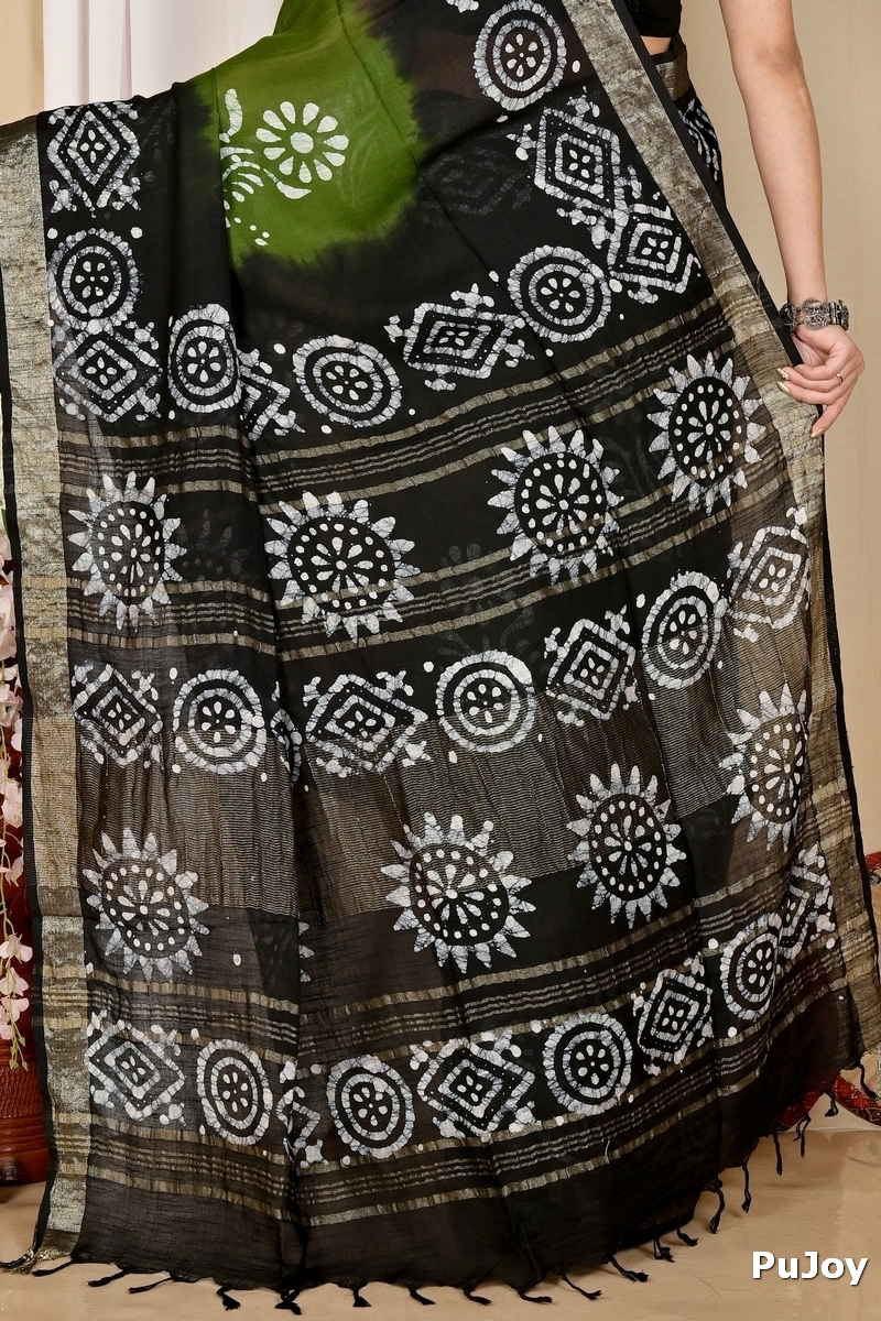 Dark Green Pure Cotton Batika Batik Print Saree (1658)