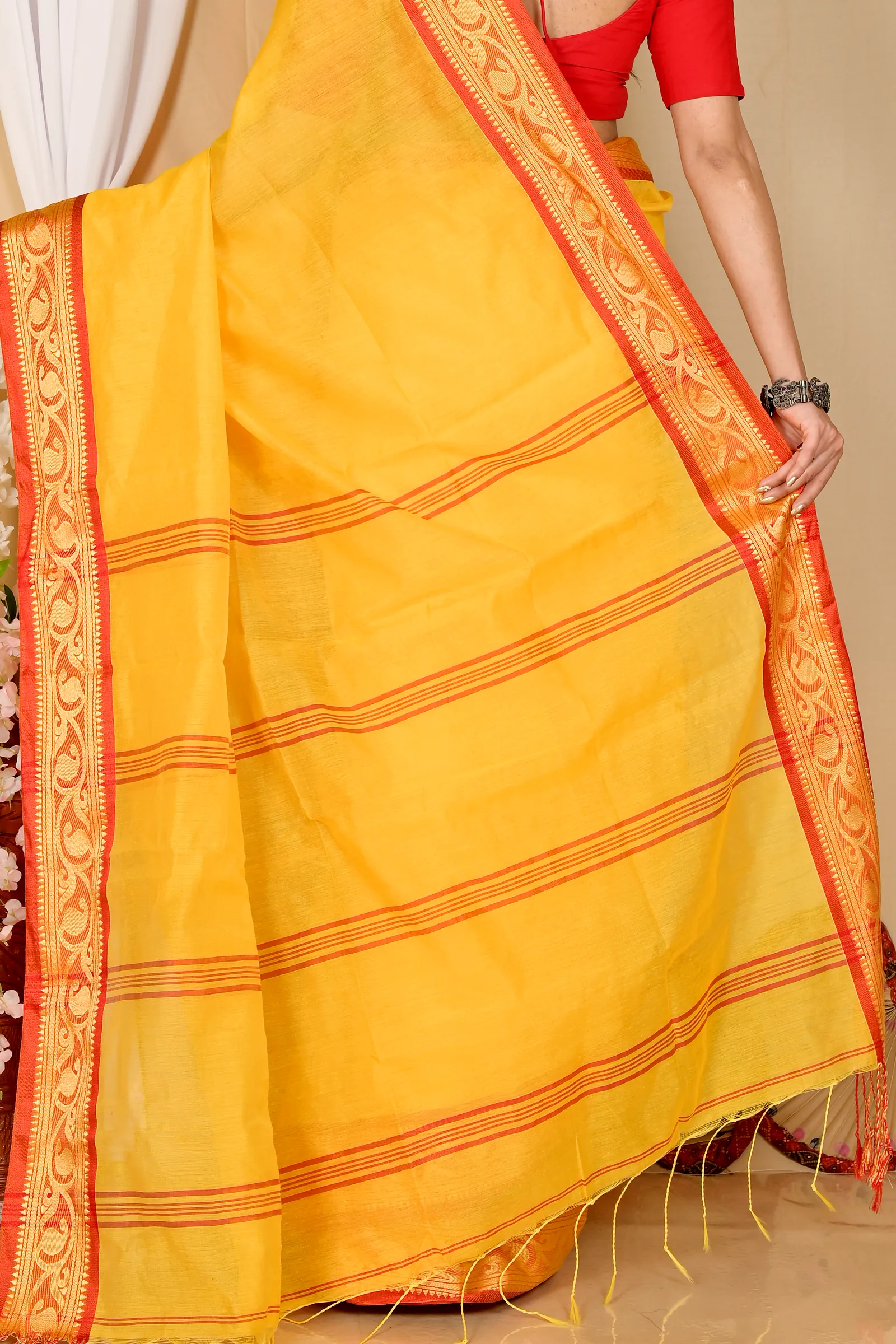 Yellow Pure Cotton Nova Hand Loom Saree (1665)