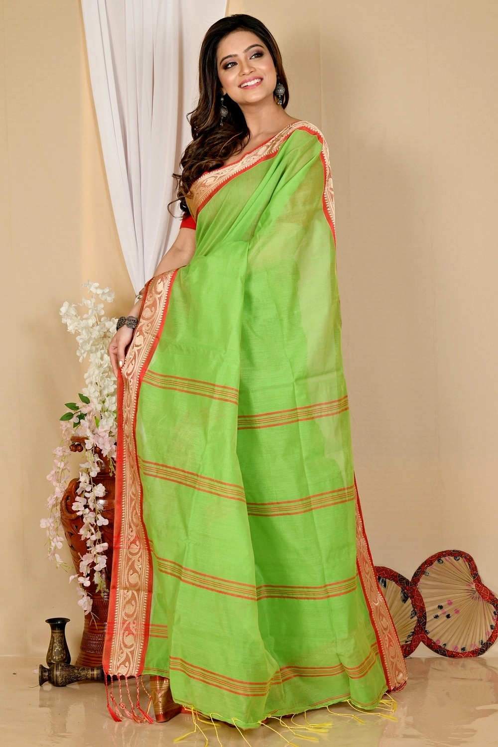 Green Pure Cotton Nova Hand Loom Saree (1666)