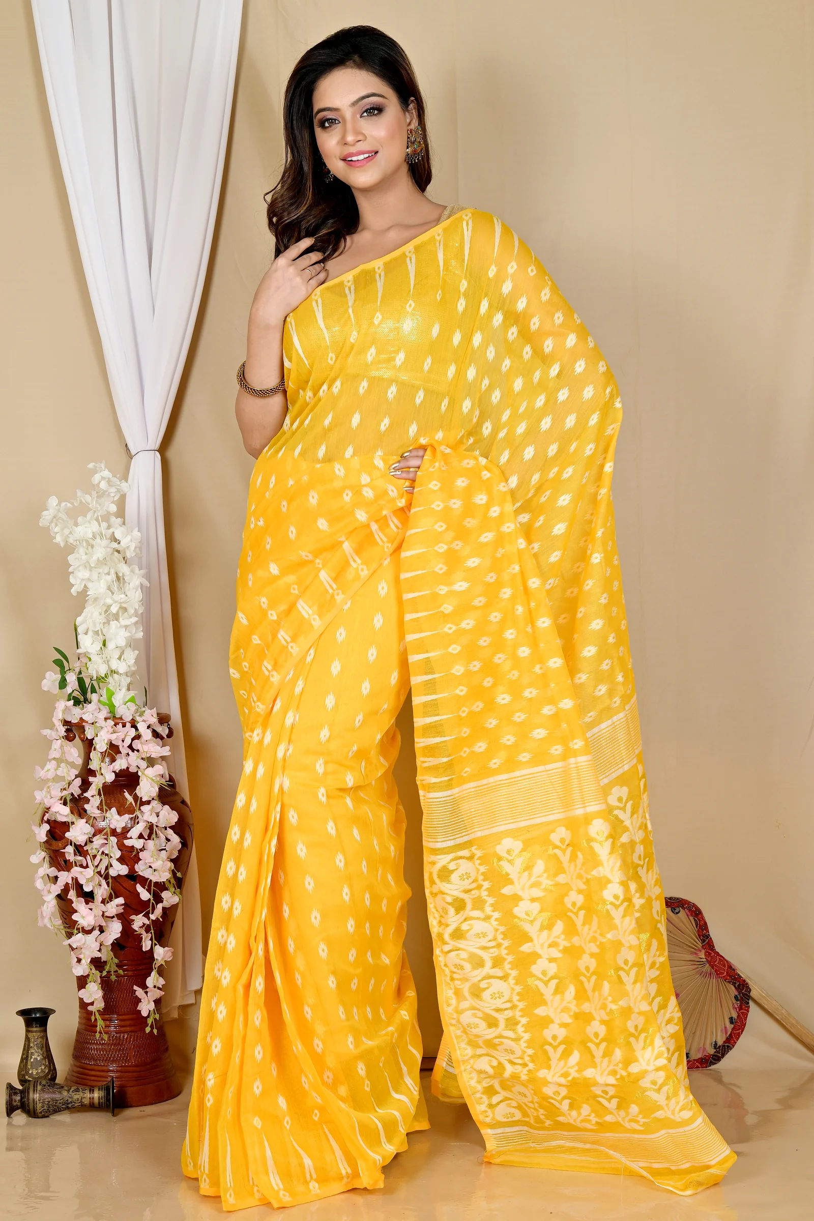 Yellow Blended Cotton Rapial Jamdani Saree (1686)