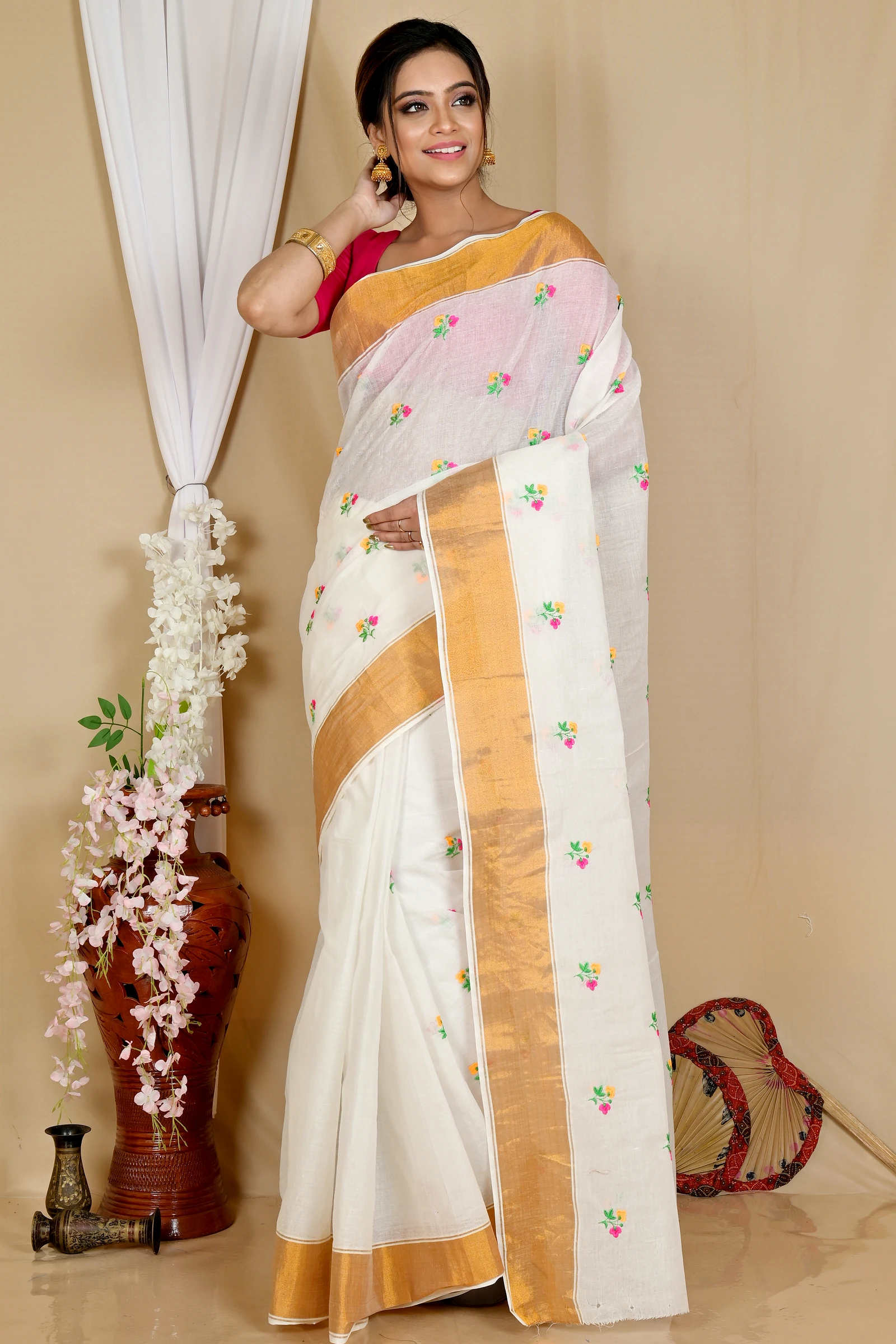White Glold Pure Cotton Leome Tant Embroidery (1690)
