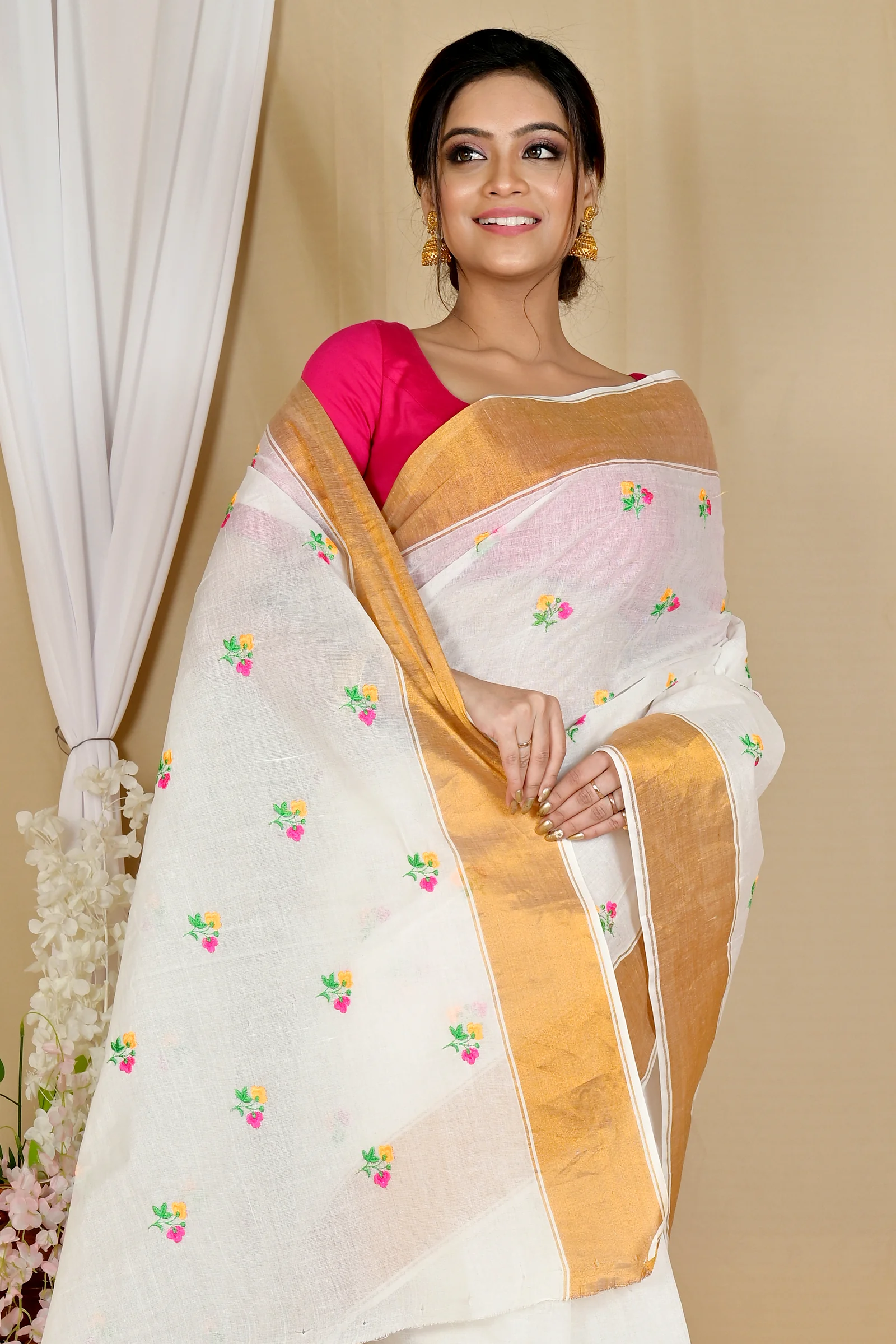 White Glold Pure Cotton Leome Tant Embroidery (1690)