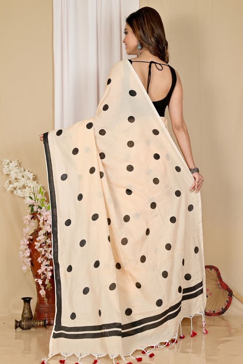 Cream Pure Cotton Tip Hand Loom Saree (1700)