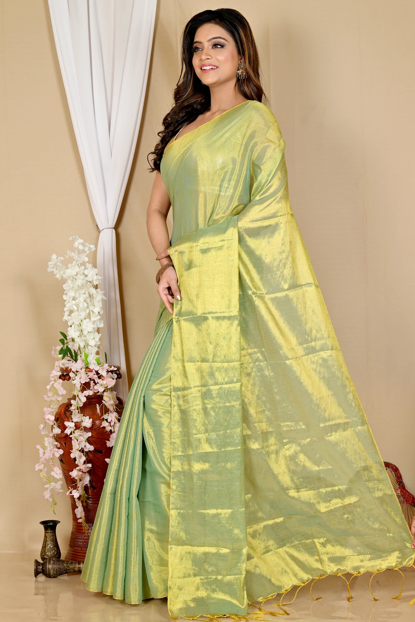Green Cotton Silk Tisuka Than Hand Loom Saree (1717)