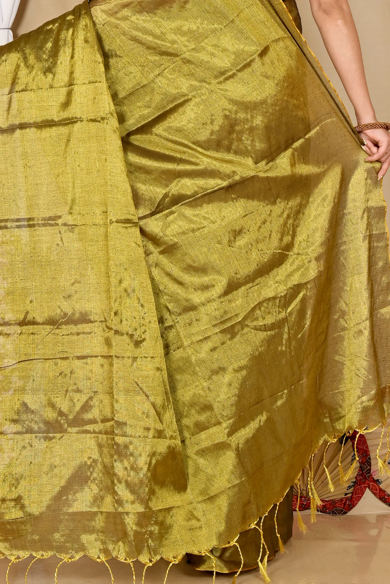 Drak Green Cotton Silk Tisuka Than Hand Loom Saree (1719)