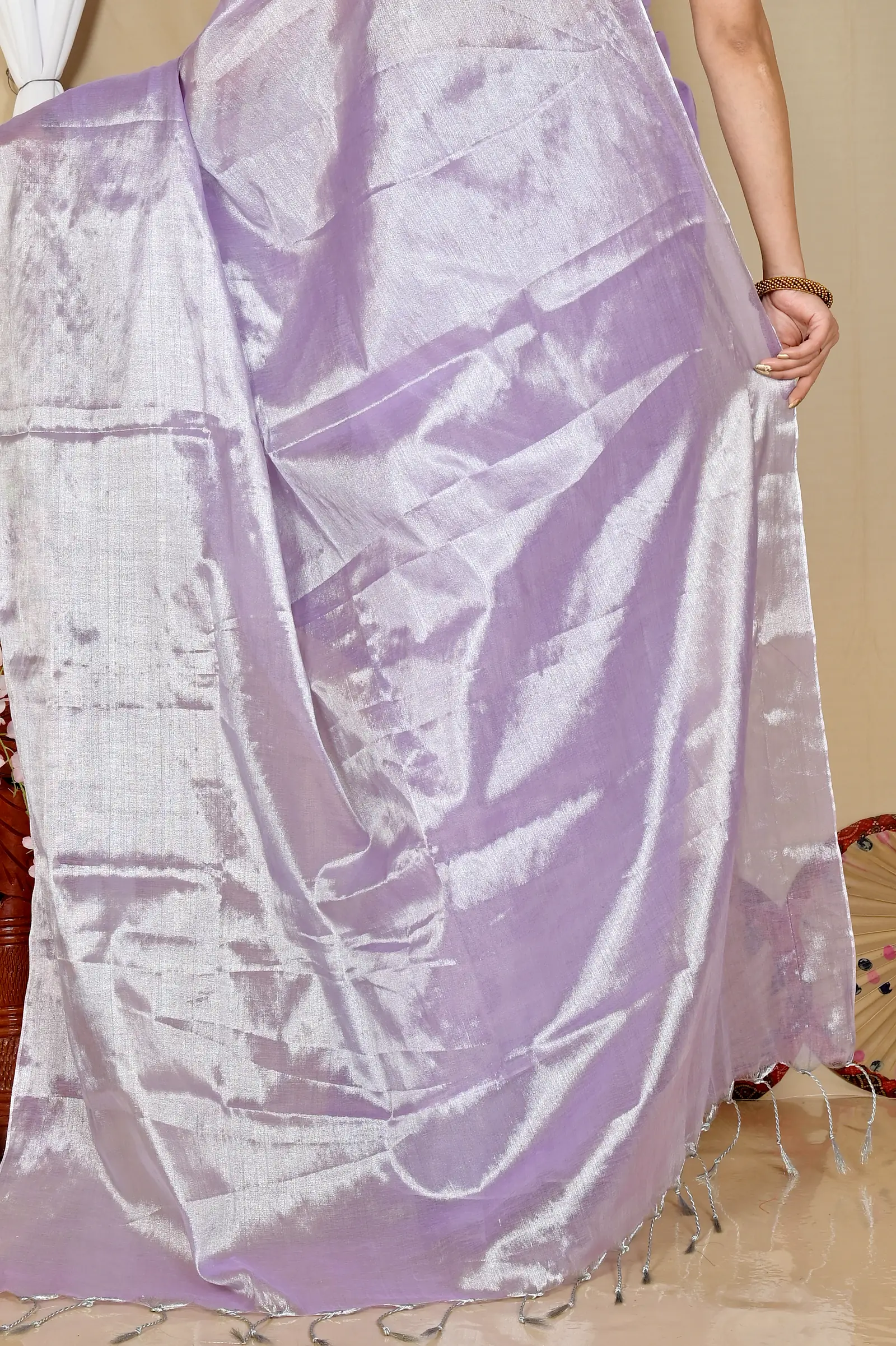 Silver Cotton Silk Tisuka Than Hand Loom Saree (1723)