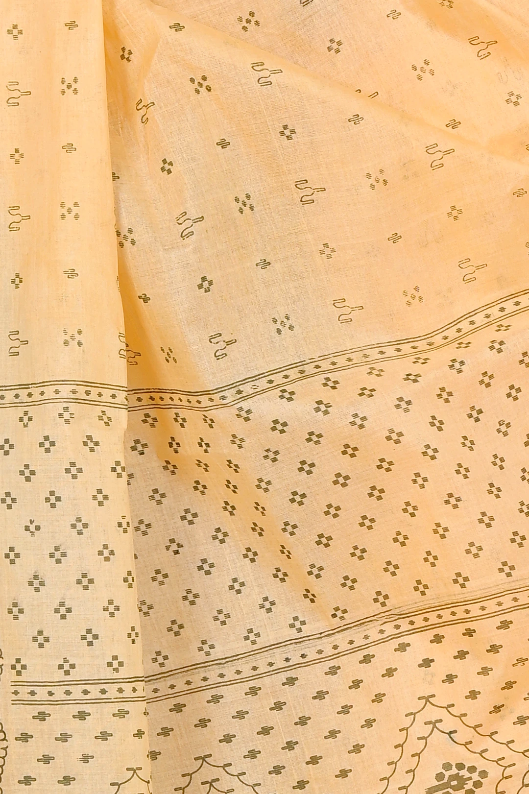 Light Orange Pure Cotton Liko Tant Saree Print (1745)