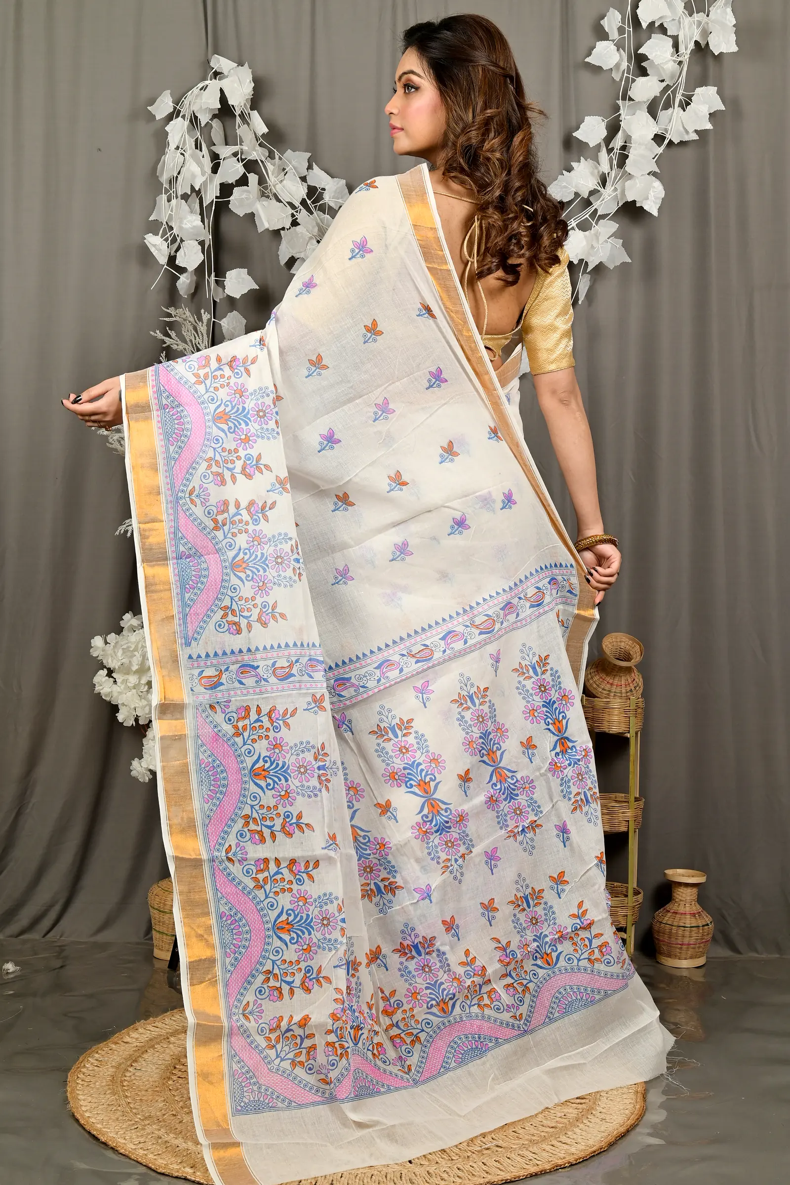 White Red Cotton Blend Variti pritat Tant Saree Print (1884)