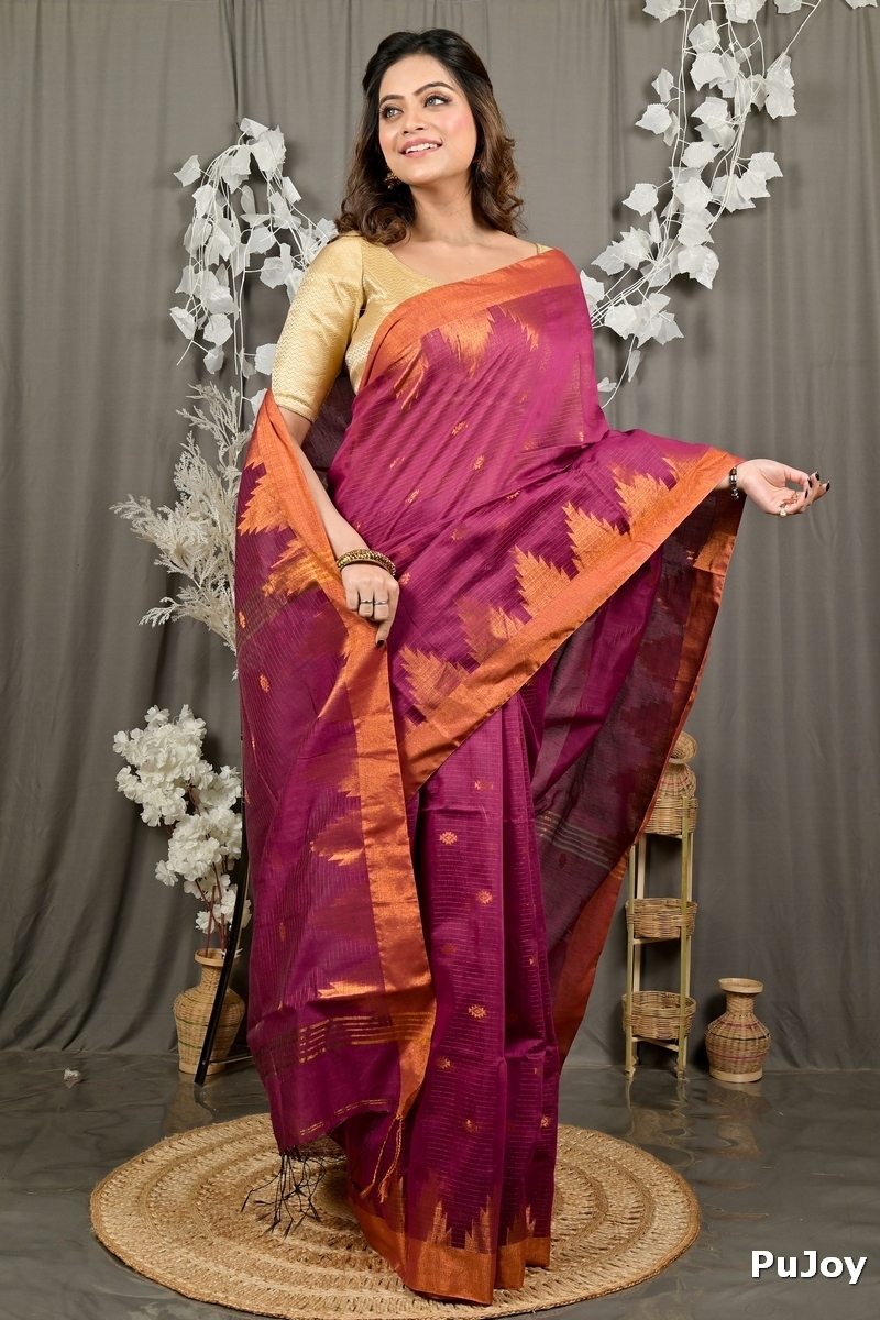 Magenta Cotton Blend Daypi Hand Loom Saree (1893)