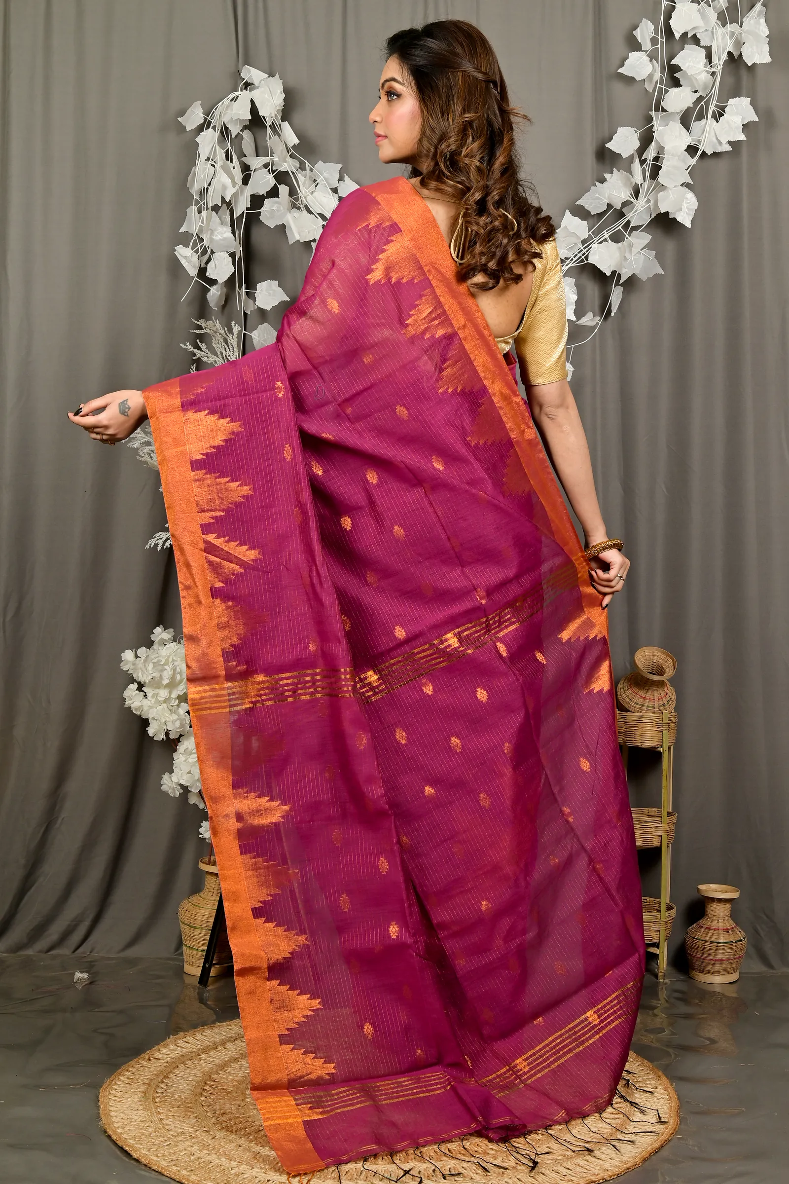 Magenta Cotton Blend Daypi Hand Loom Saree (1893)
