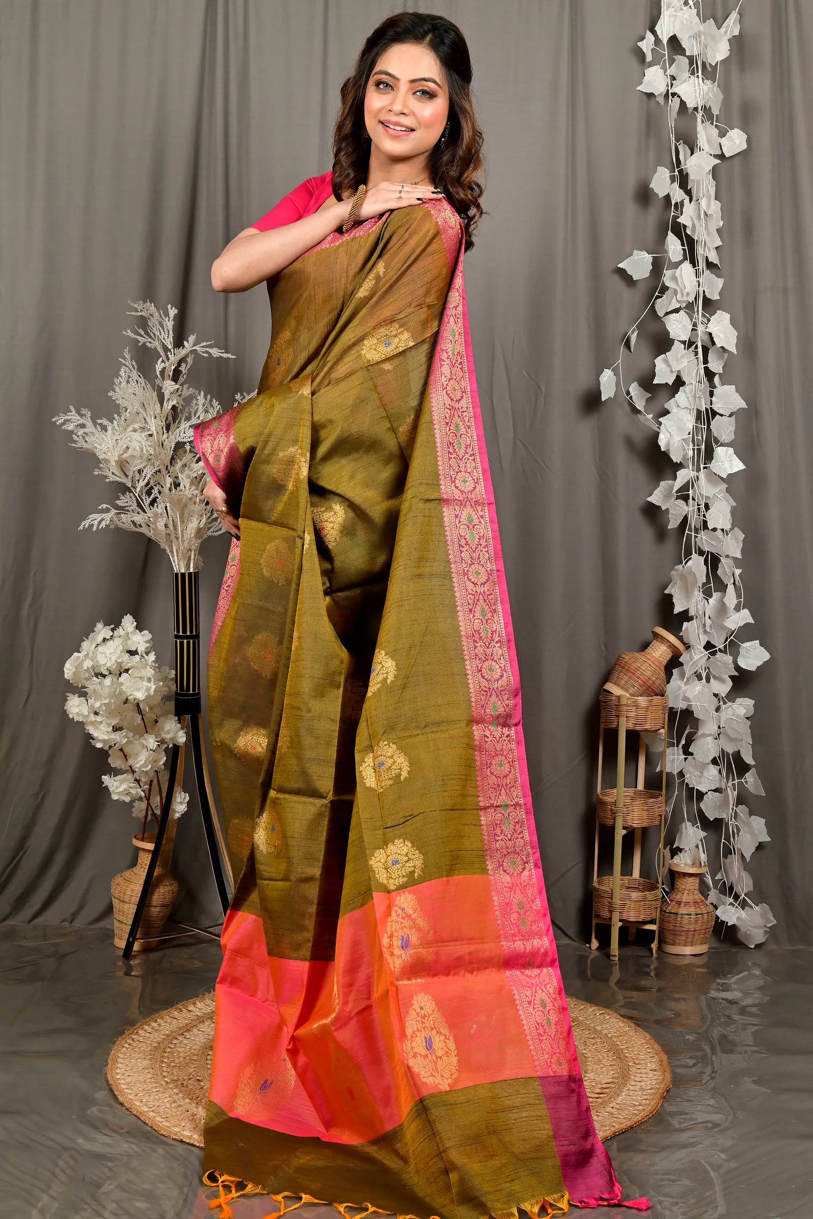 Mehndi Green Pink Cotton Blend Daymin Hand Loom Saree (1897)