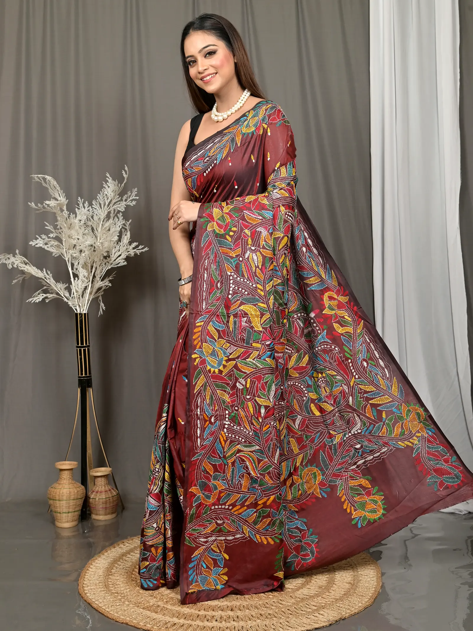 Maroon Cotton Bolpur Kantha Stitch Saree (19)