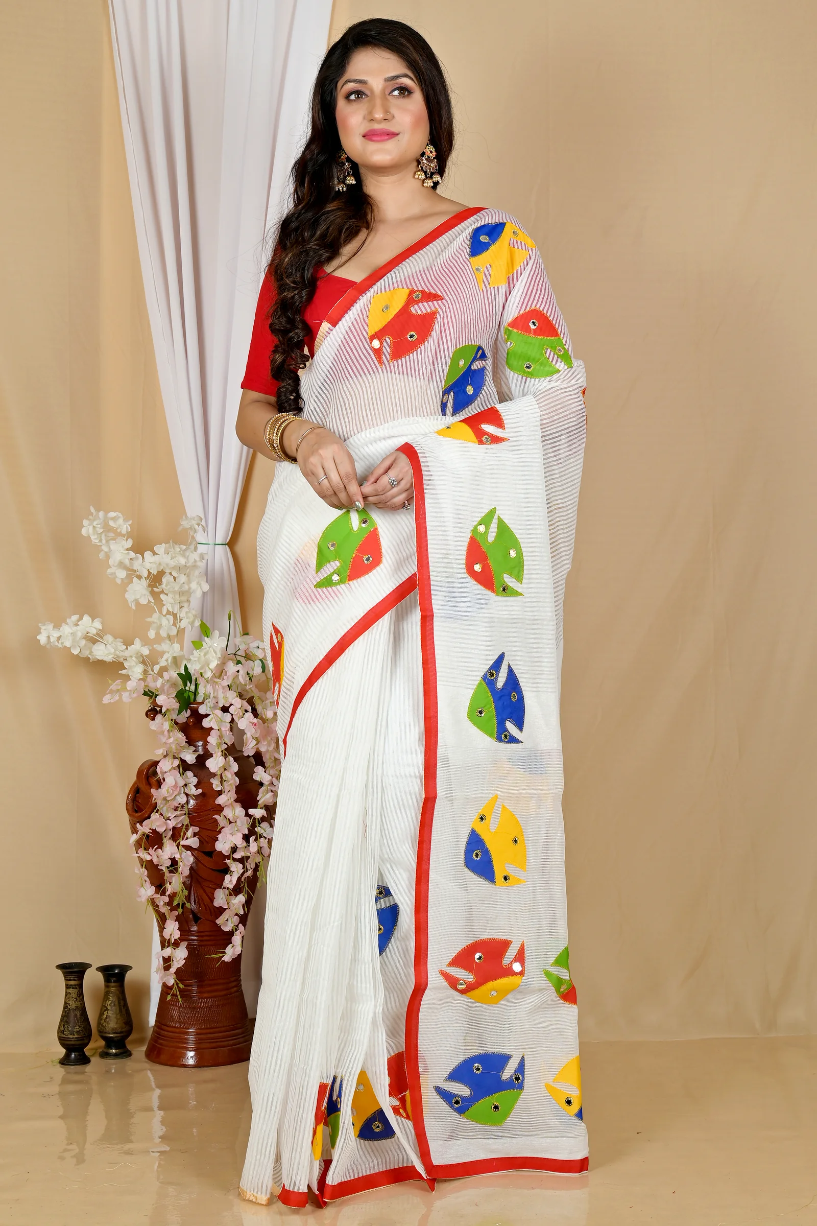 White Blended Cotton Aplika Applique Saree (1992)