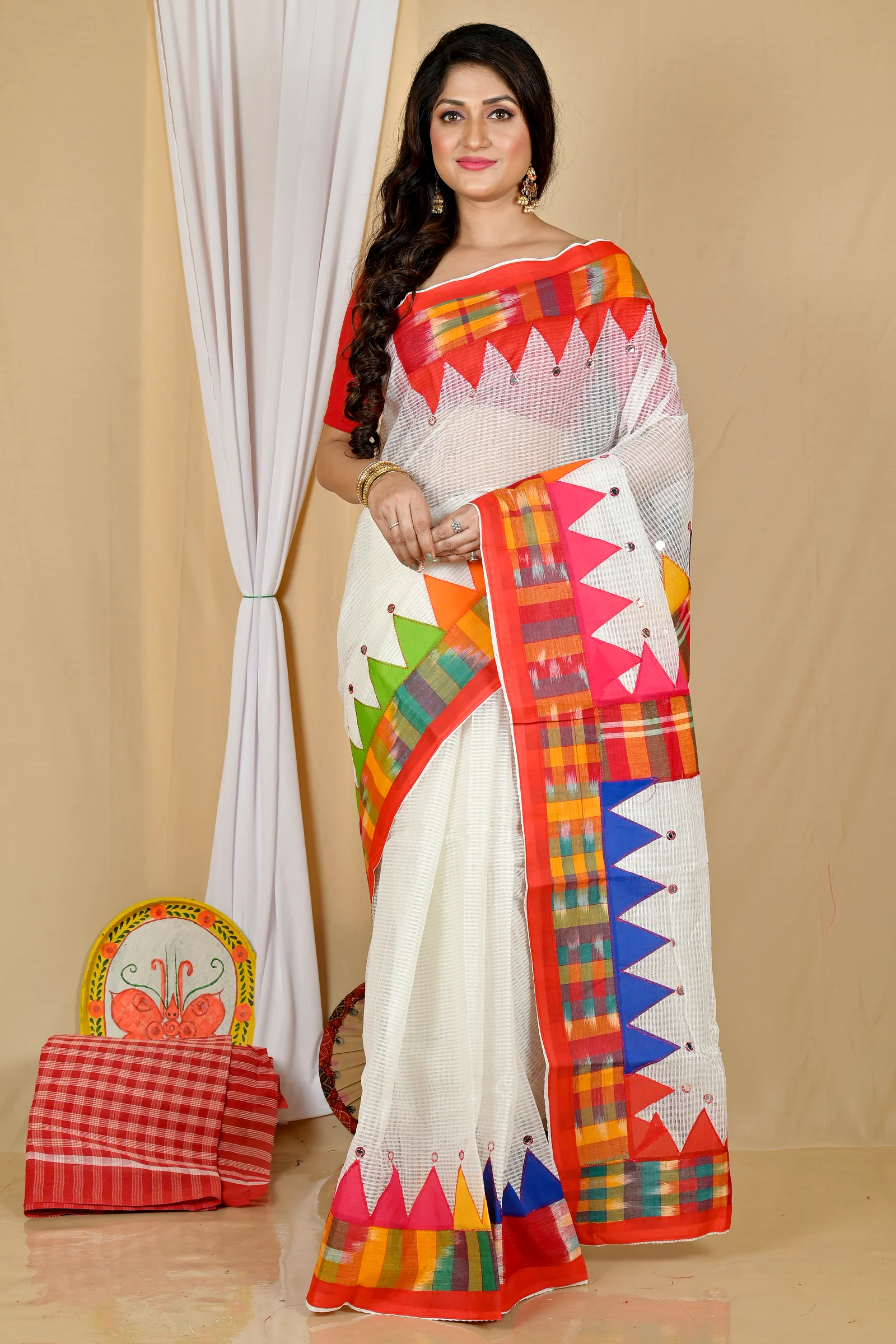 White Blended Cotton Aplika Applique Saree (1995)