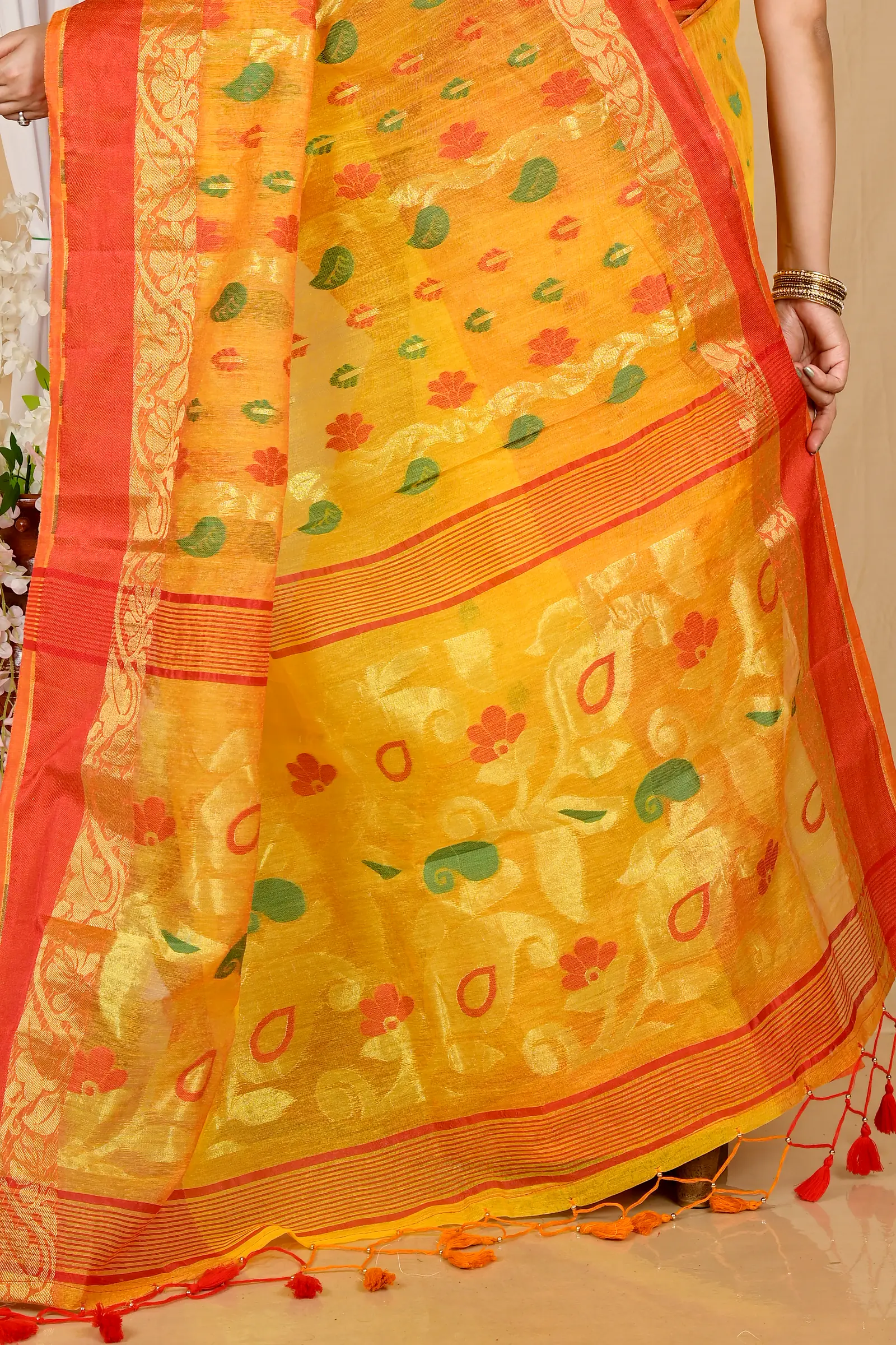 Yellow Red Pure Cotton Madhka Tant Saree (1999)