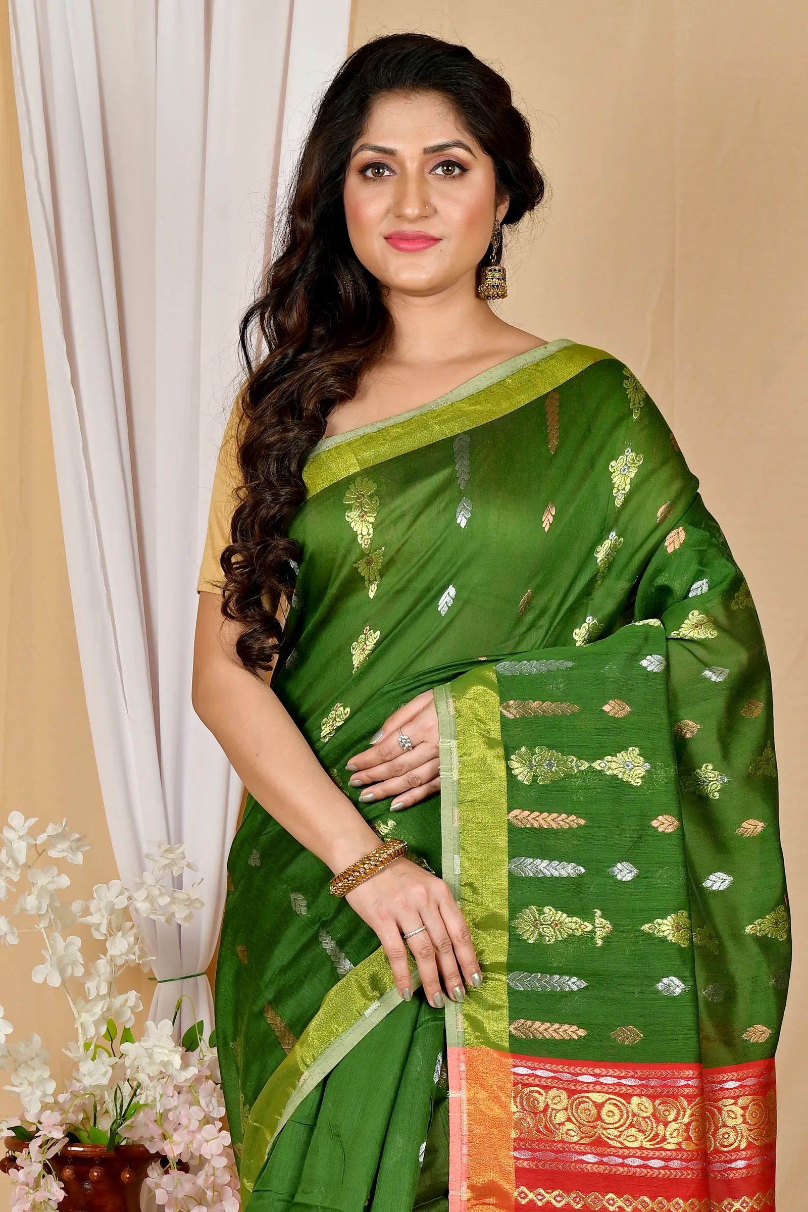 Dark Green Blended Cotton Samo Hand Loom Saree (2013)