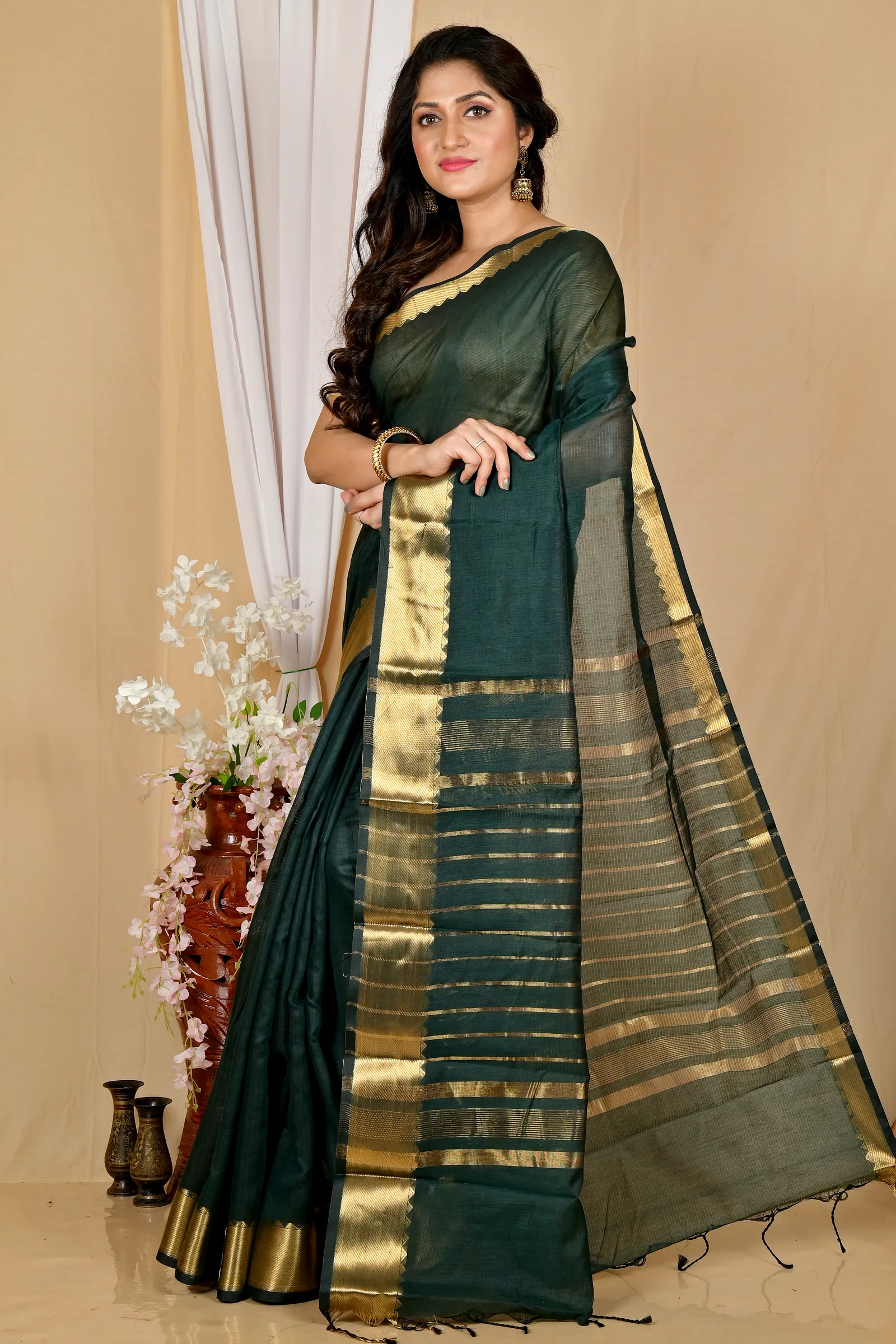 Dark Green Cotton Silk Sikra Hand Loom Saree (2019)