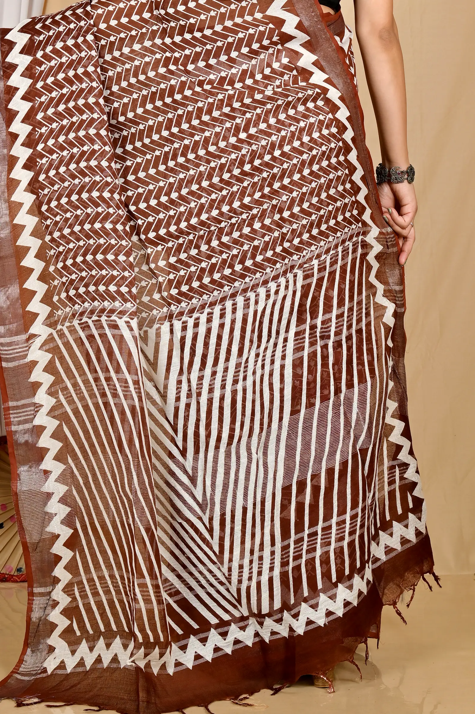 Brown Cotton Sebai Batik Print Saree (2040)