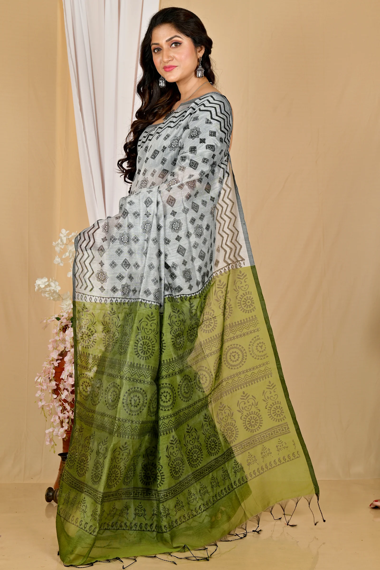 Green Grey Pure Cotton Senak Printed Handloom Saree (2058)