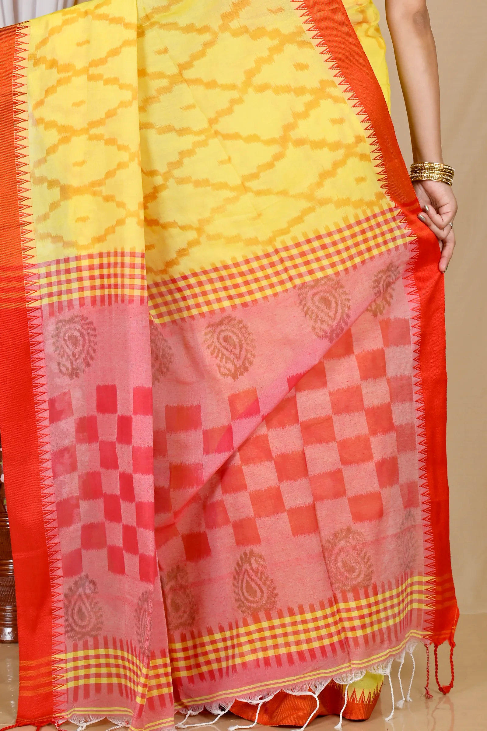 Yellow Red Pure Cotton Seuma Hand Loom Saree (2063)