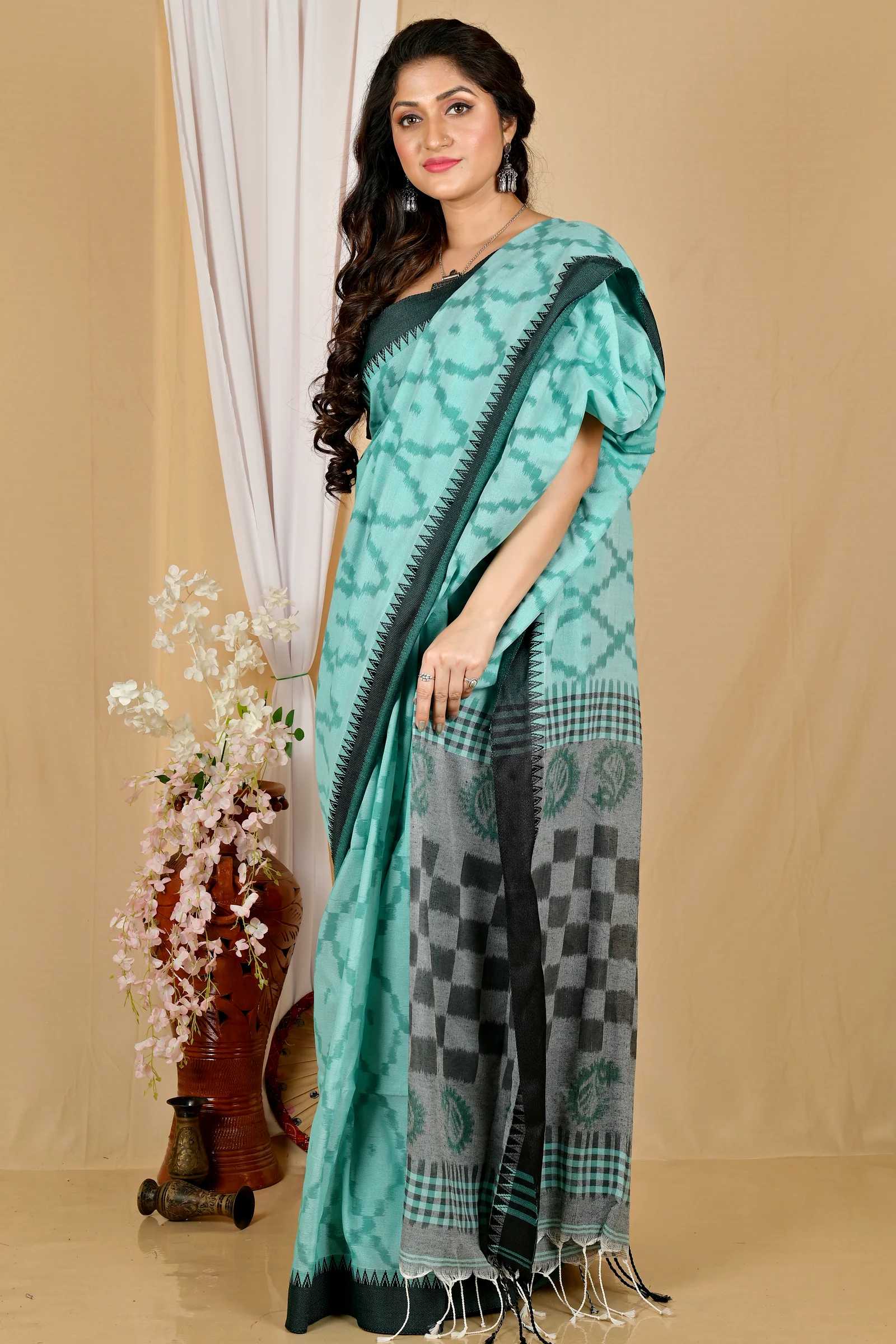 Turquoise Green Pure Cotton Seuma Hand Loom Saree (2064)