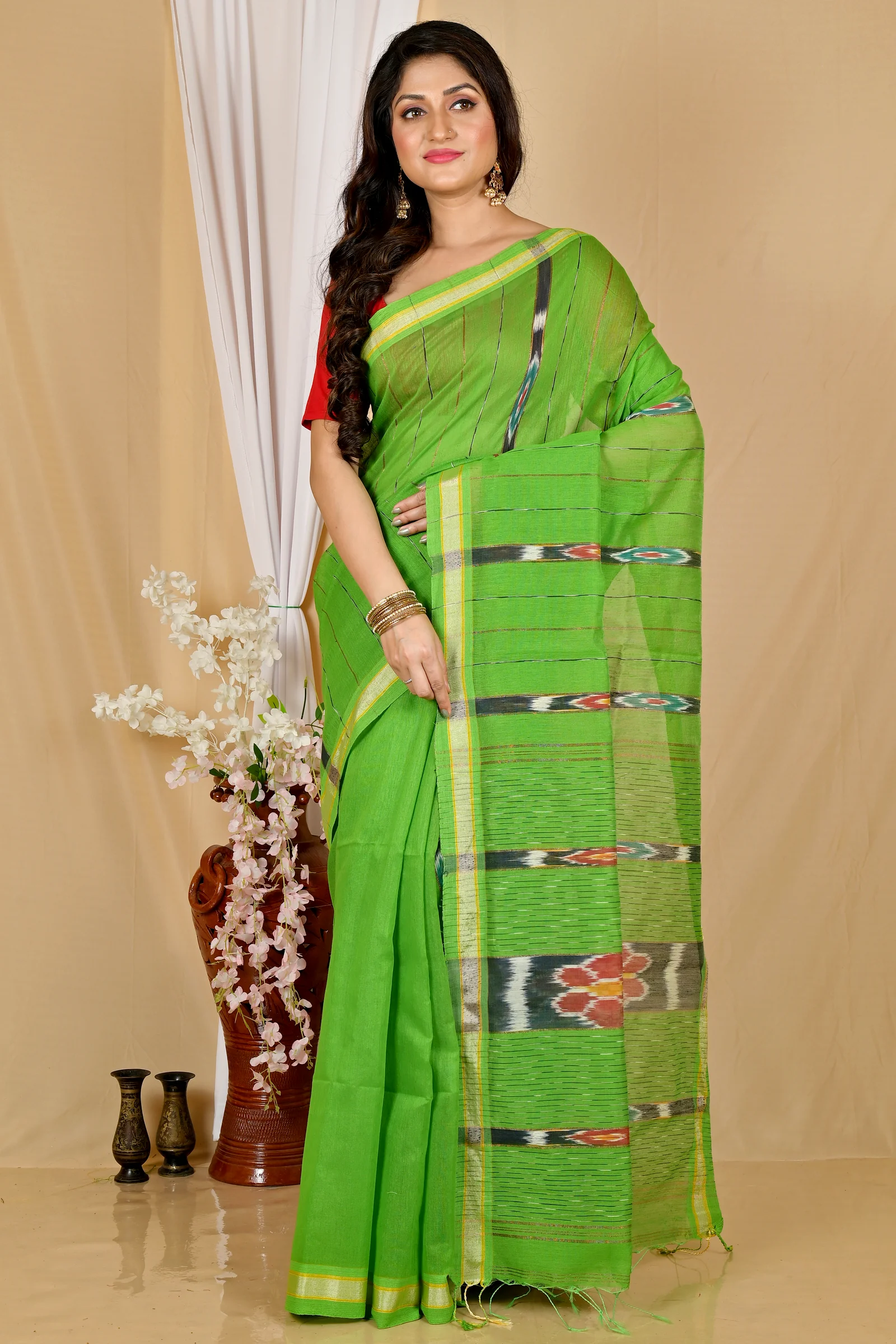 Green Blended Cotton Setori Hand Loom Saree (2077)