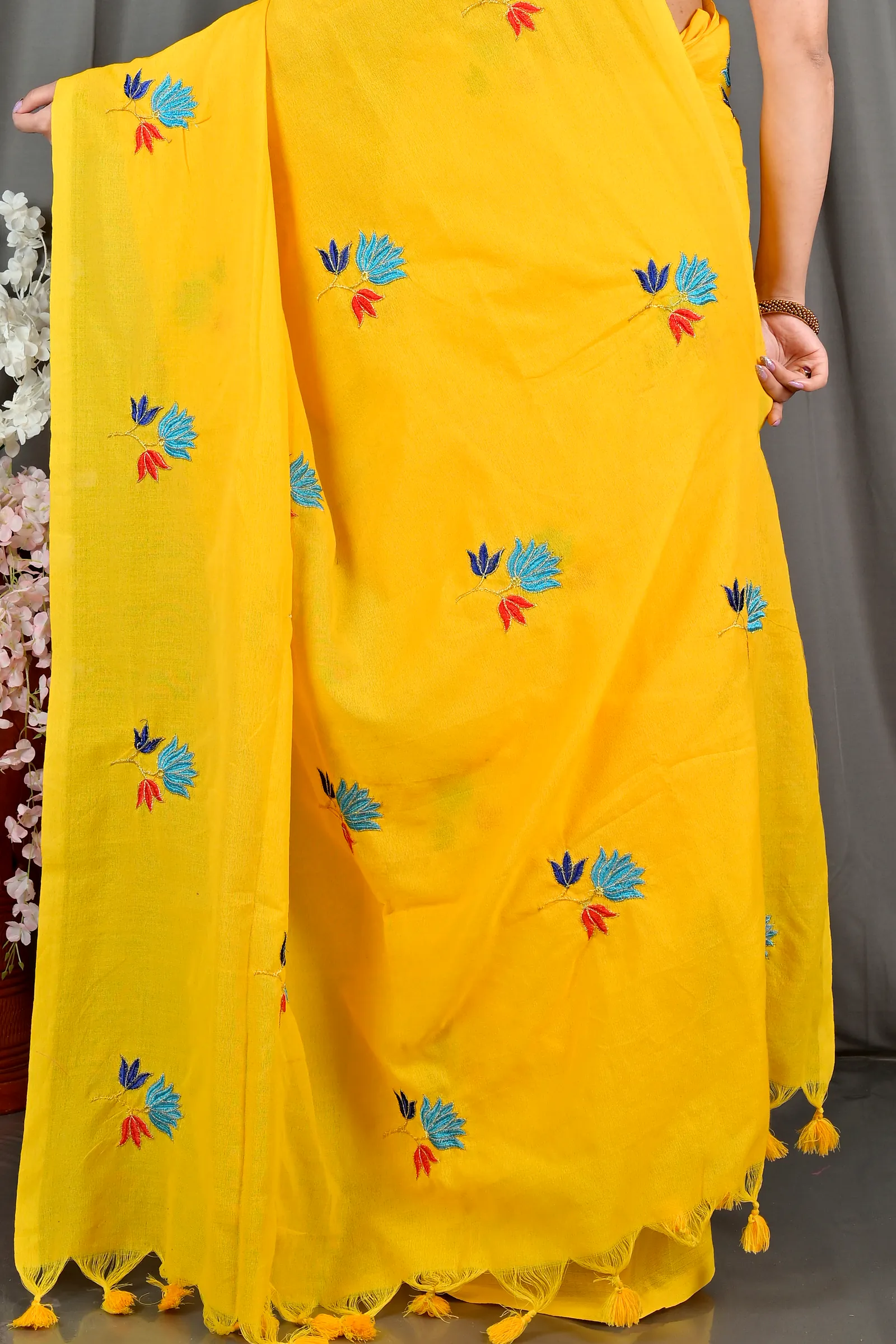 Yellow Pure Cotton Umkor Than Embroidery Handloom saree (2088)